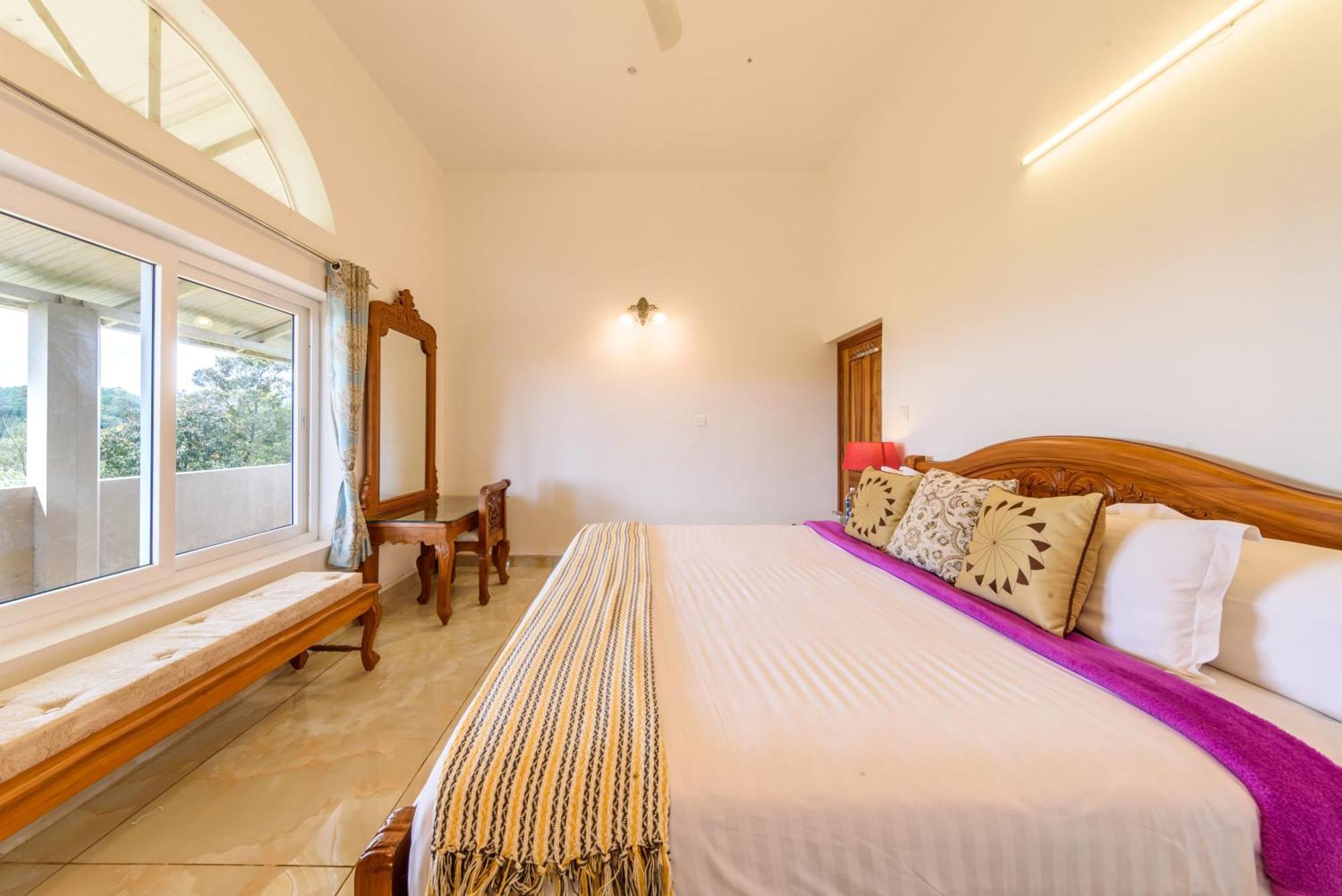 Emerald By Voye Homes , Italian Luxury Near Emerald Homestay Ooty