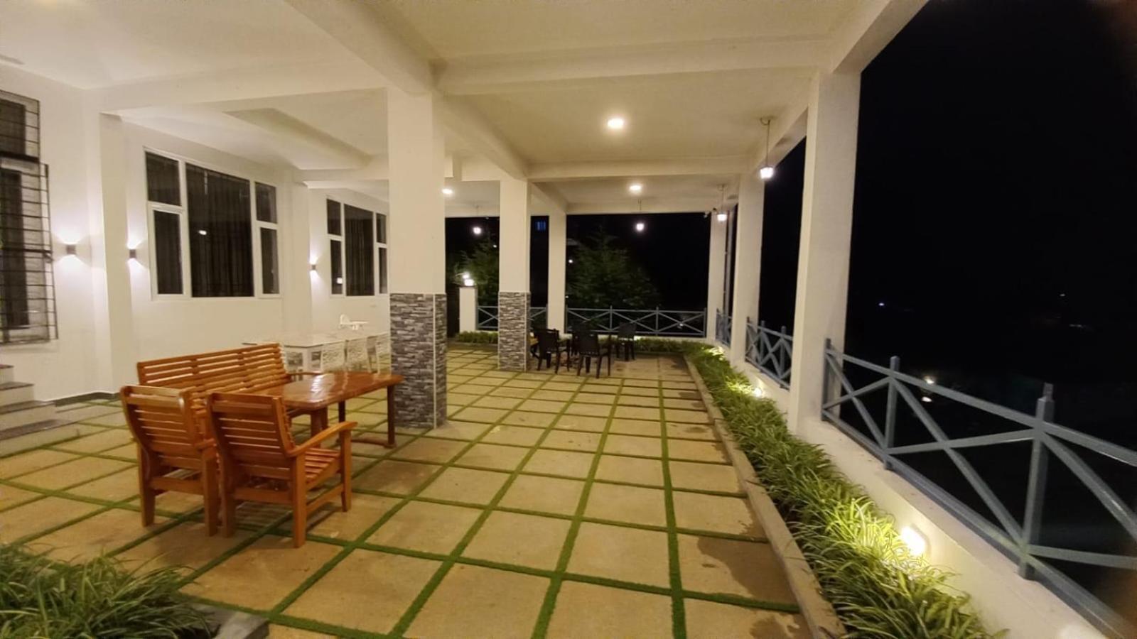 Orchard Valley View * Ooty