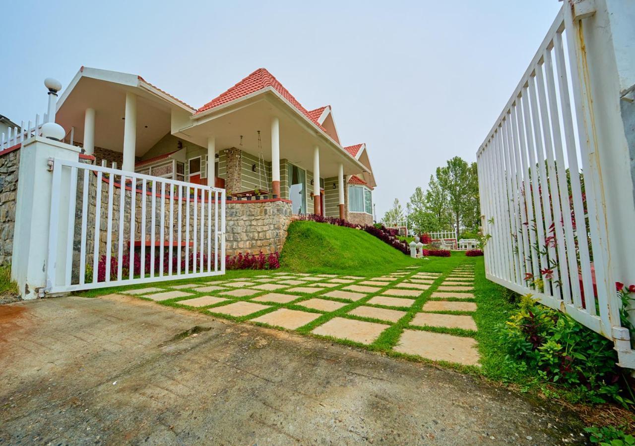 Villa Emys Misty Charm Private By Voye Homes *