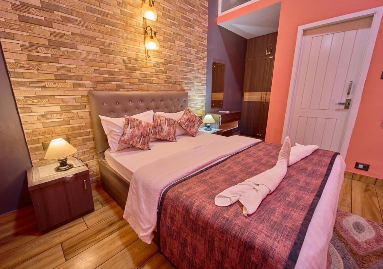 Emys Misty Charm Private By Voye Homes *