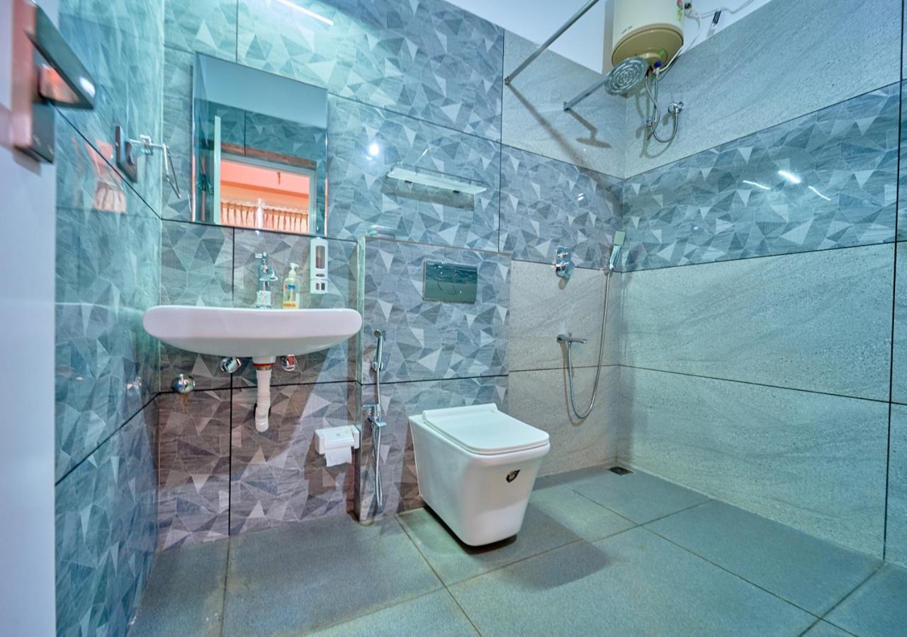 Emys Misty Charm Private By Voye Homes