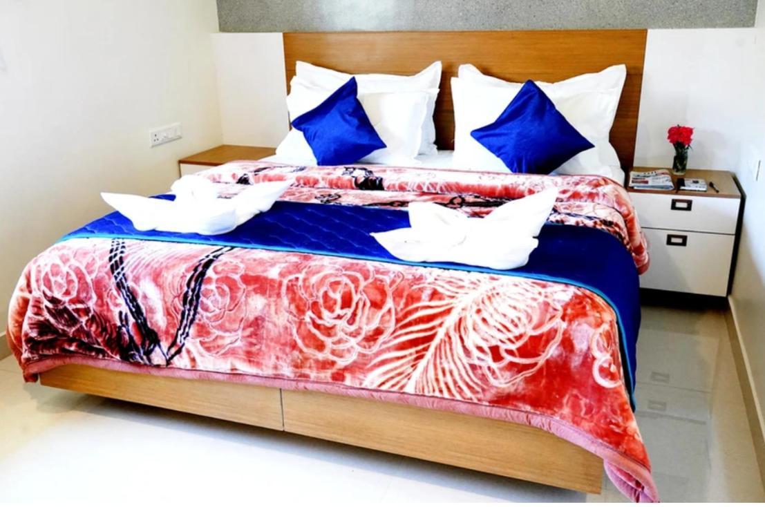Jj Pearl Residency Ooty