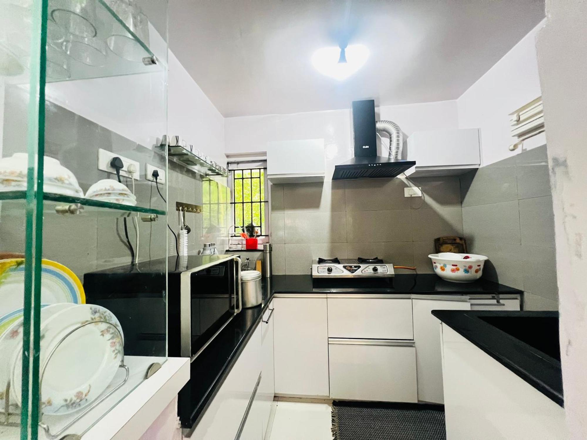 Teyt's White - 3 Bedroom Ooty