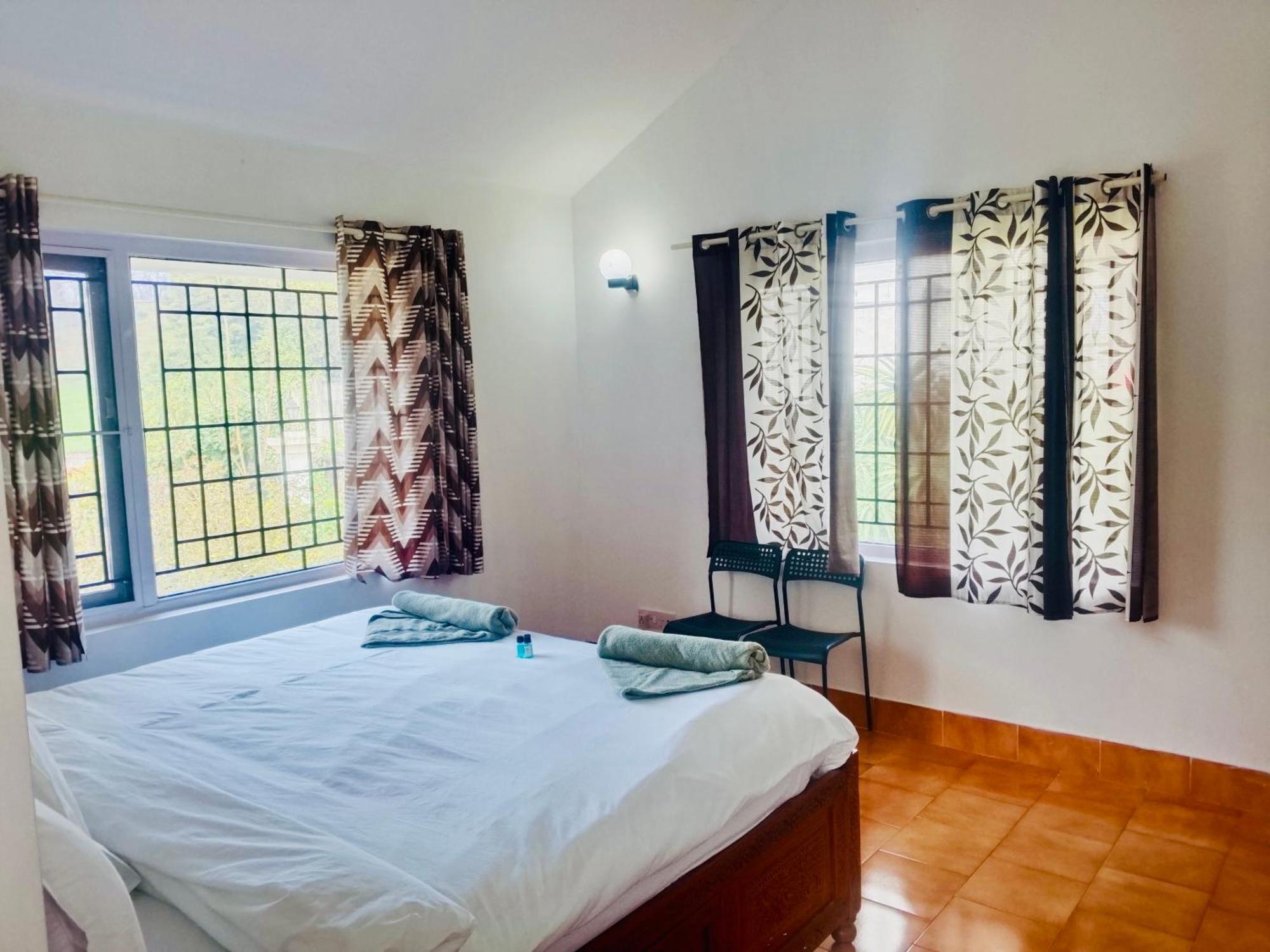 Teyt's White - 3 Bedroom * Ooty