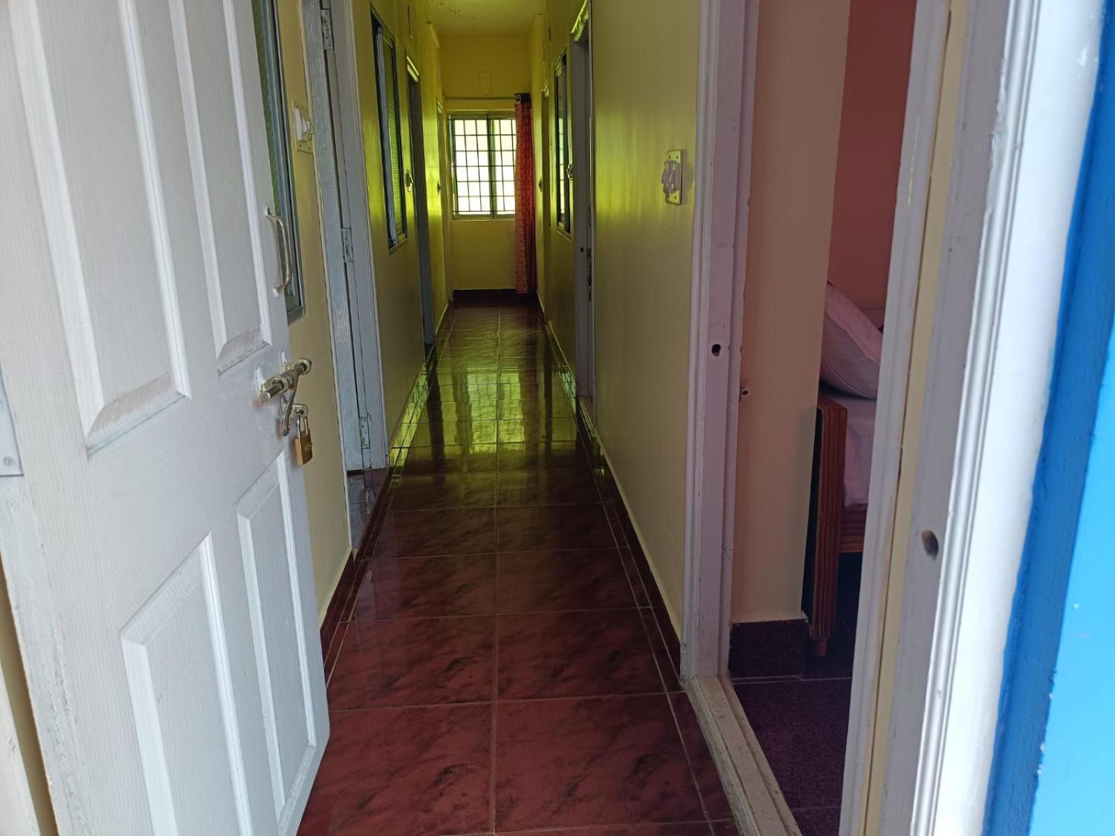 Hrs Budget Hotel 2*