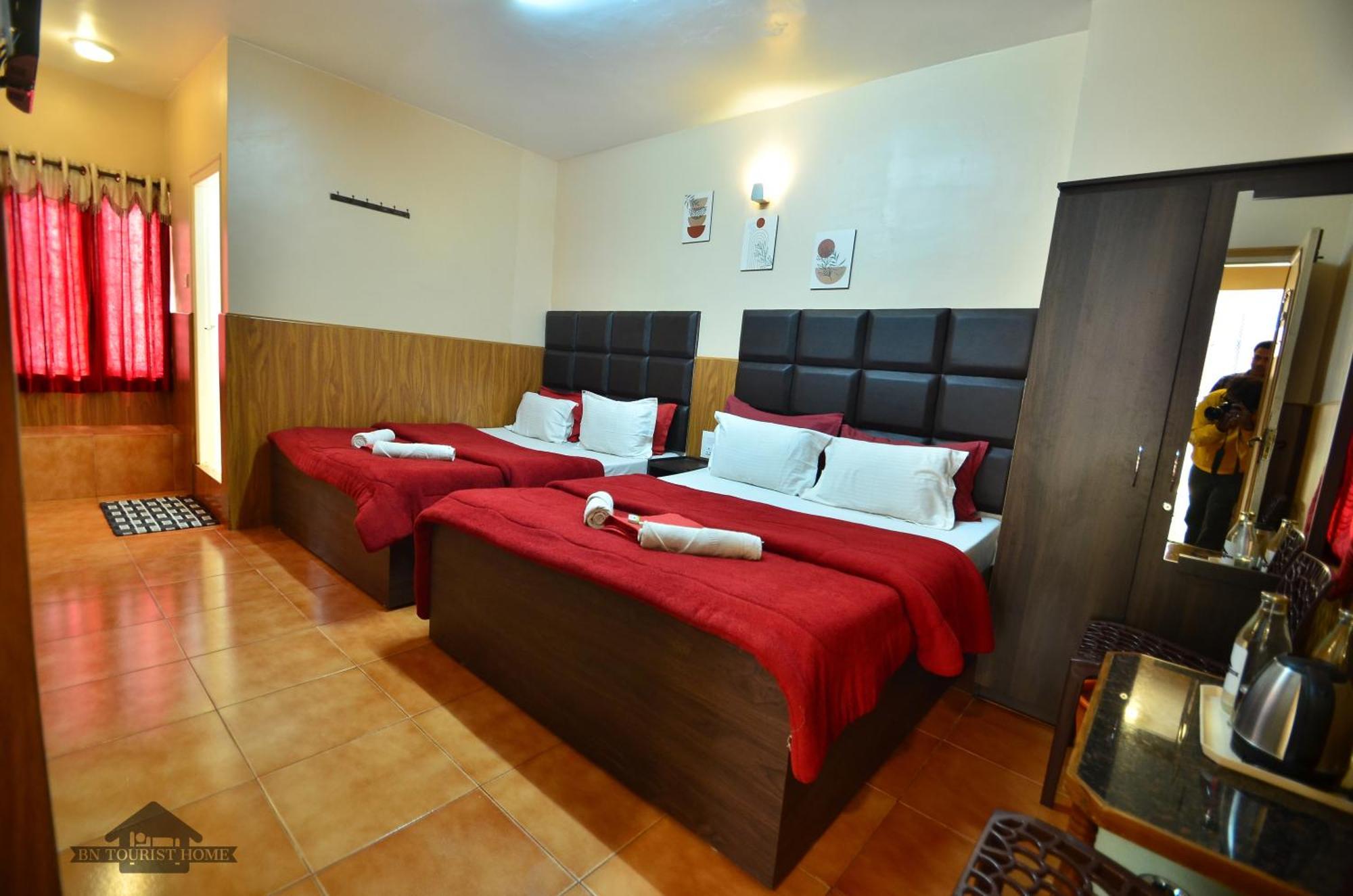 Hotel Bn Tourist Ooty