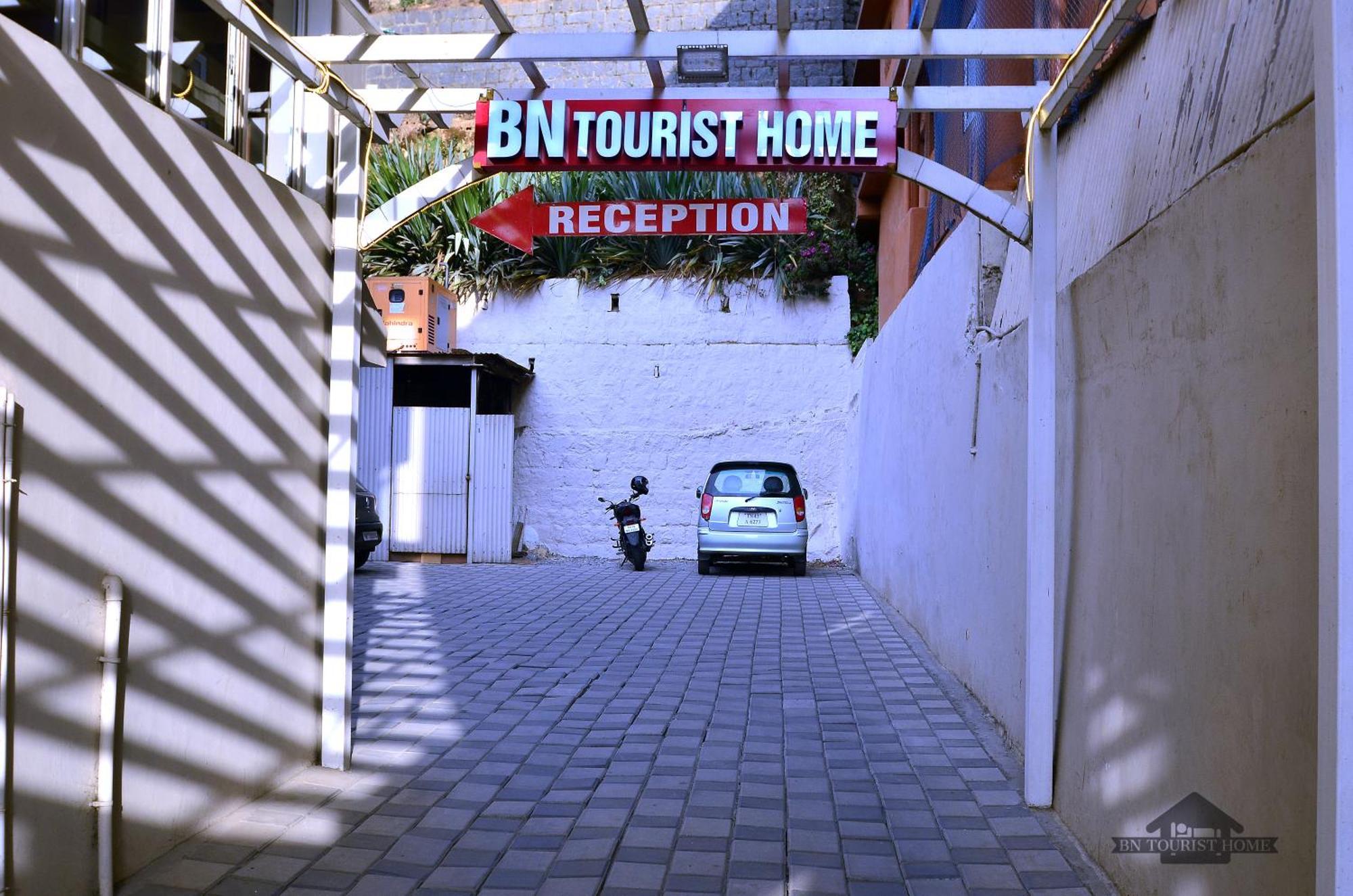 Bn Tourist Ooty