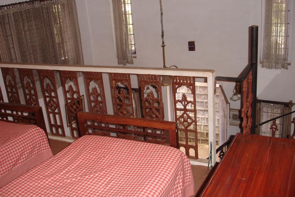 The Red House 3* Ooty