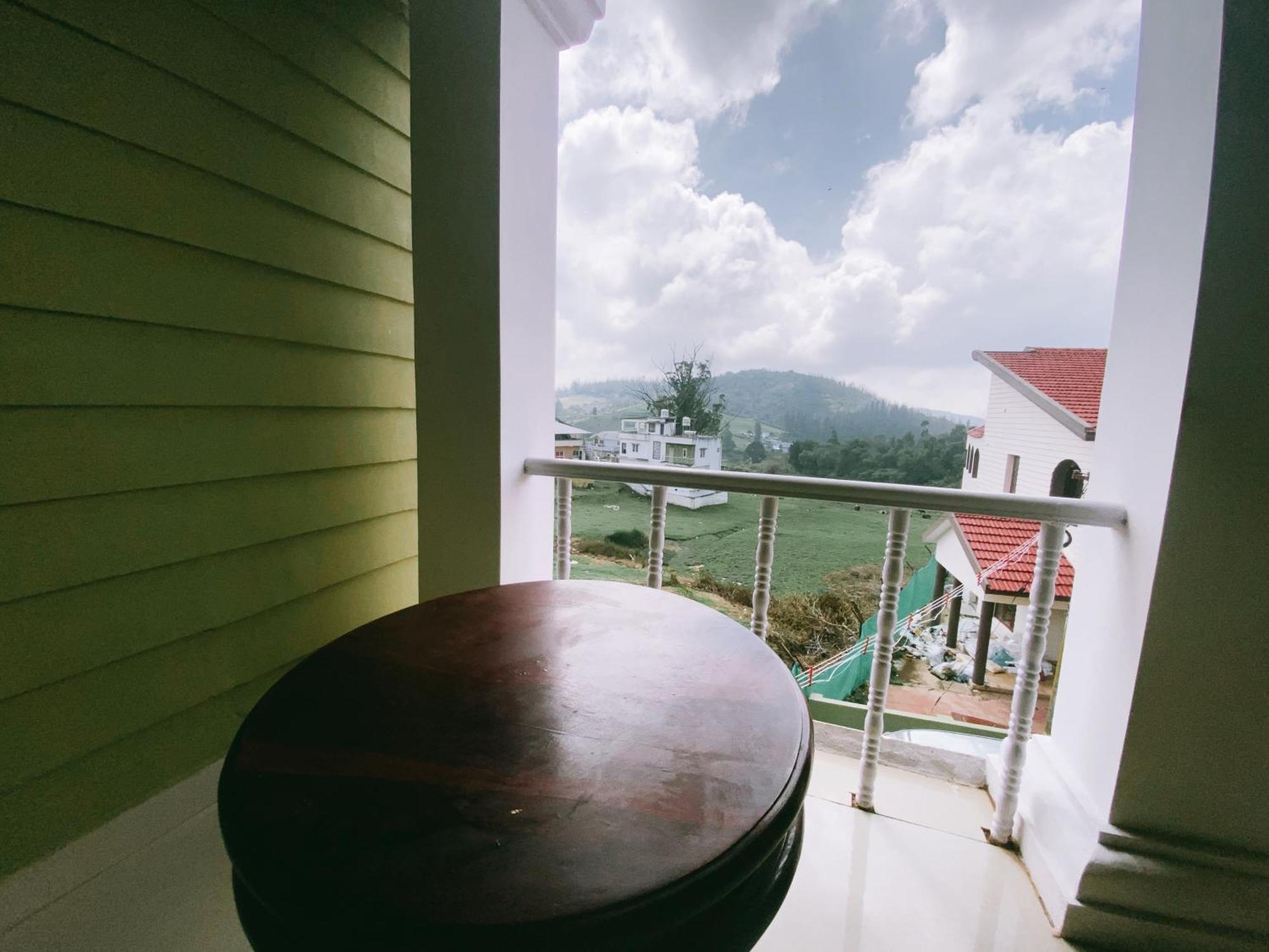 Hilltown Holiday's Holiday home Ooty