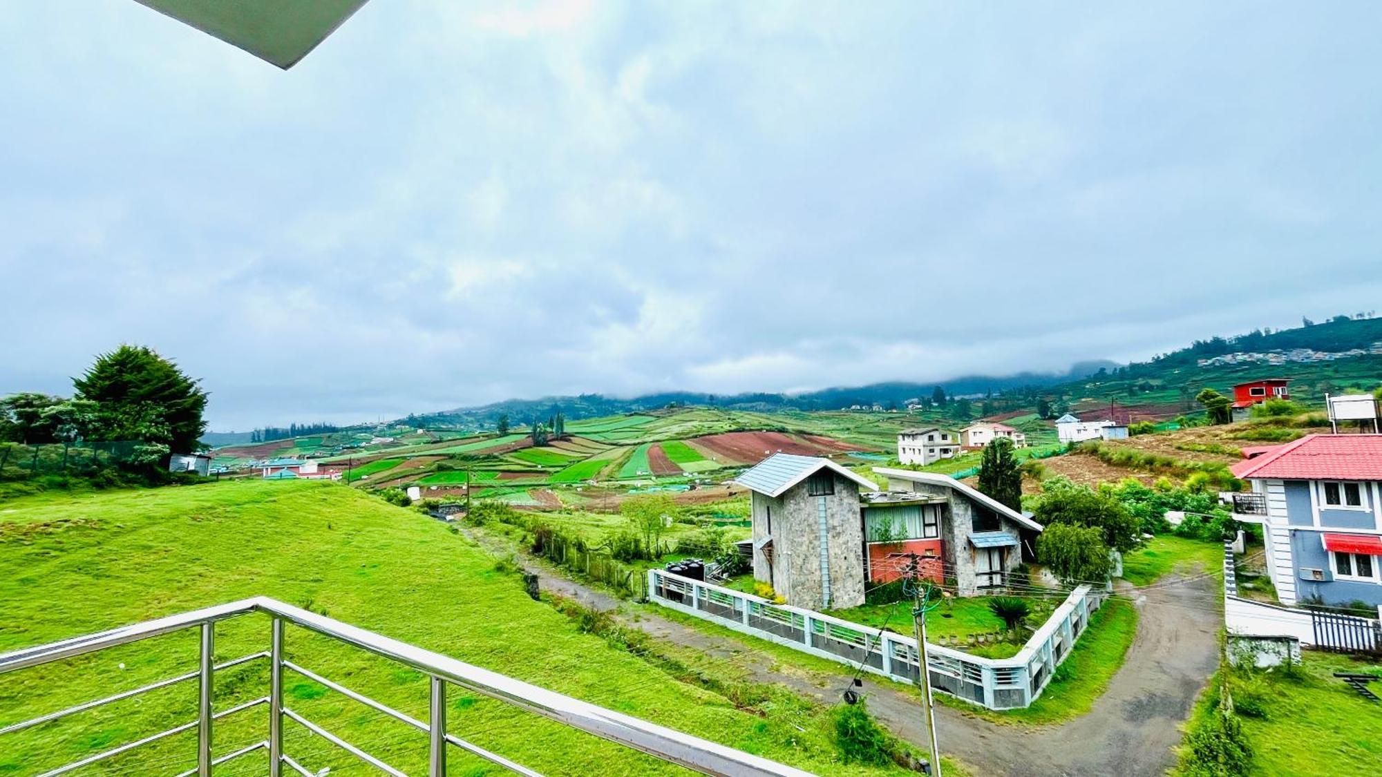 Away From - 6 - In Ooty, Ooty
