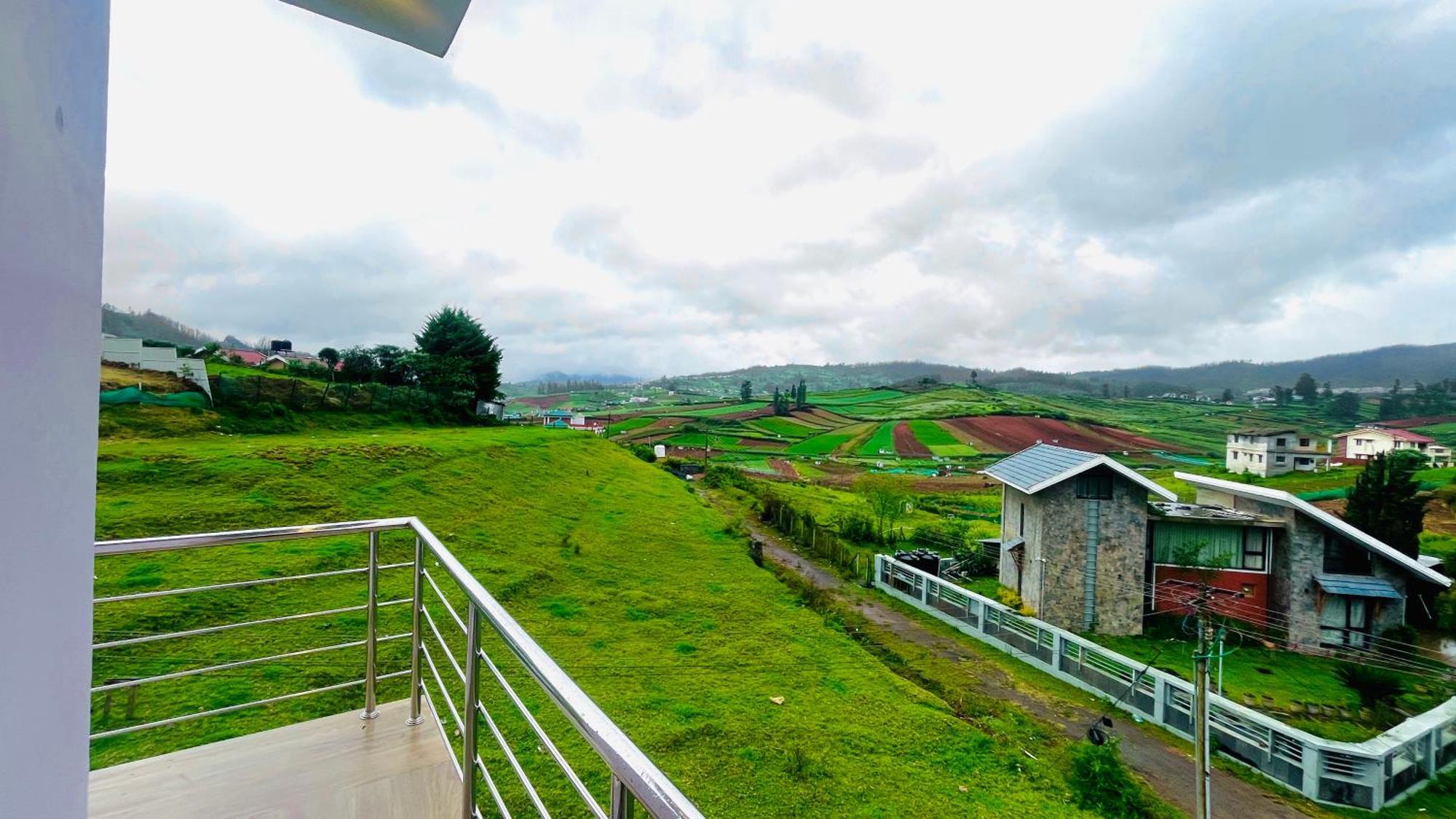 Away From - 6 - In Ooty, Homestay