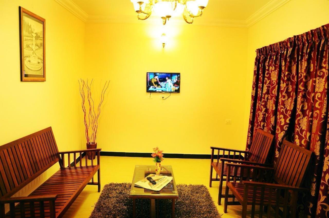Homestay Sam Holidays *