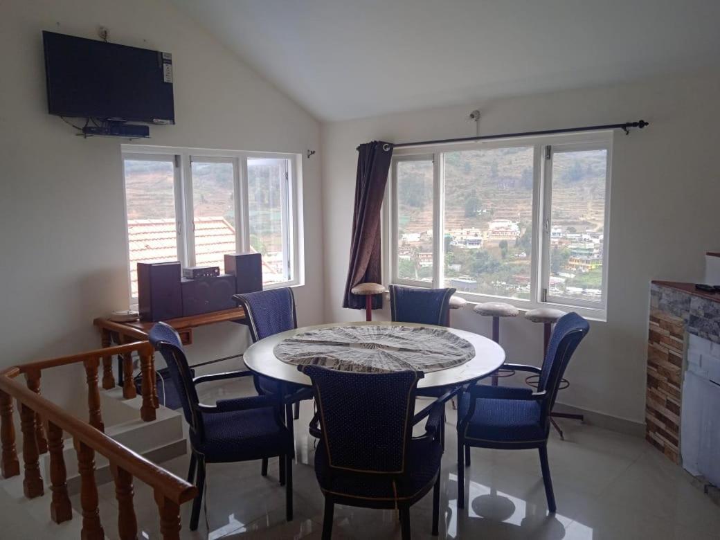 Blue Mountain Thalayathimund Villa Ooty