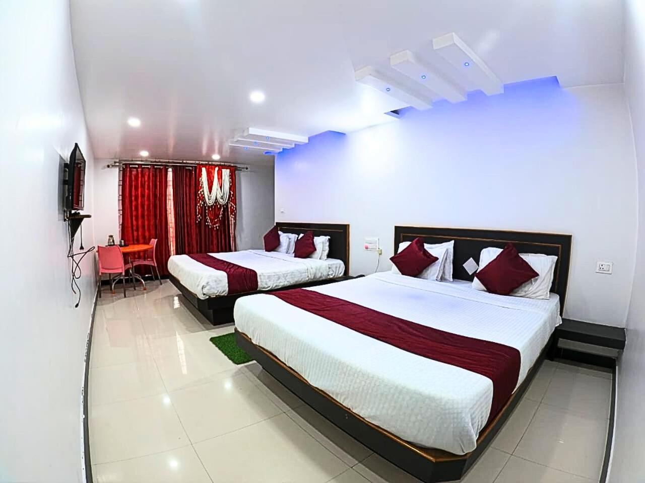 The Travellers Nest Hotel
