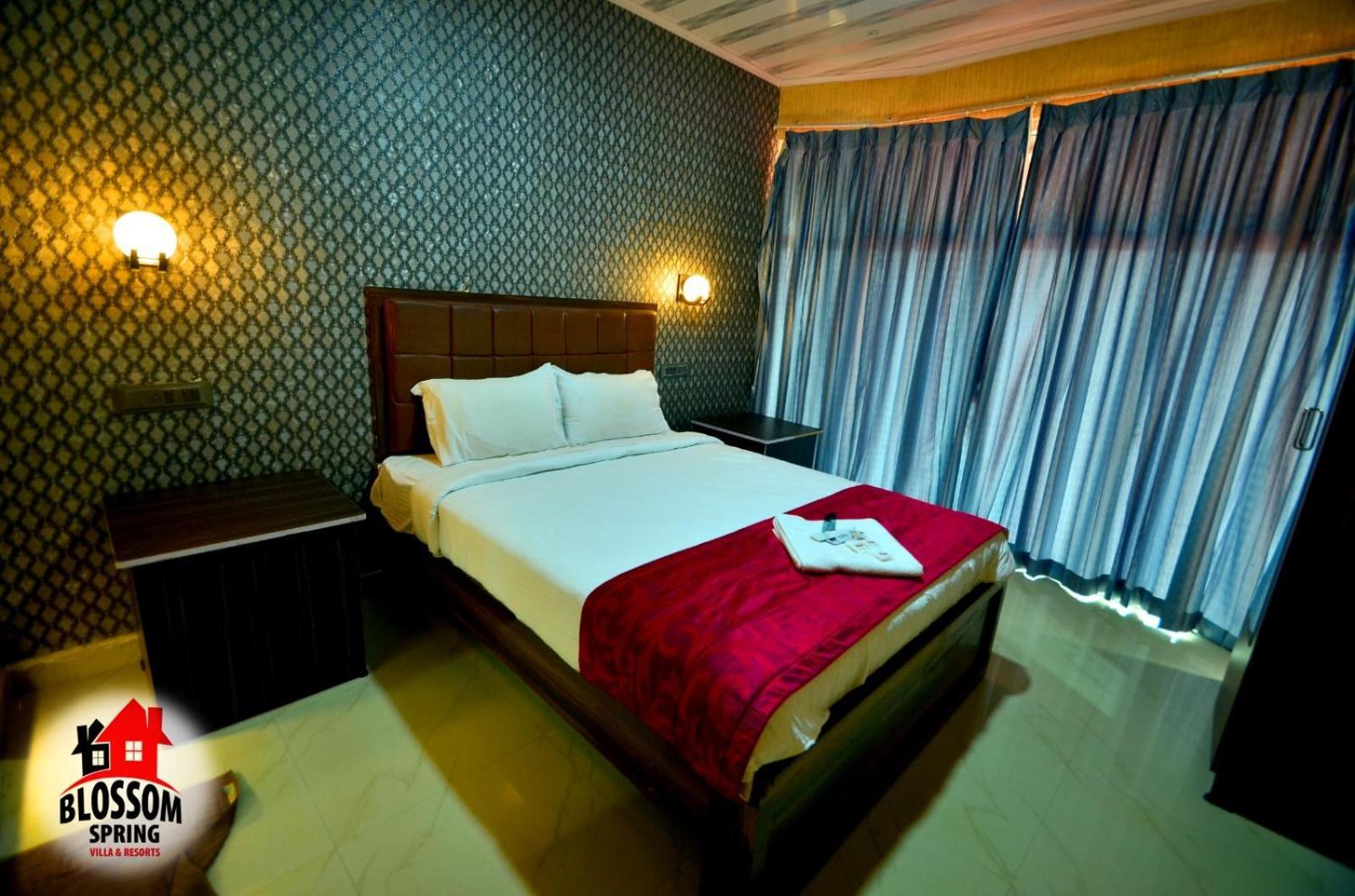 Blossom Spring Hotel