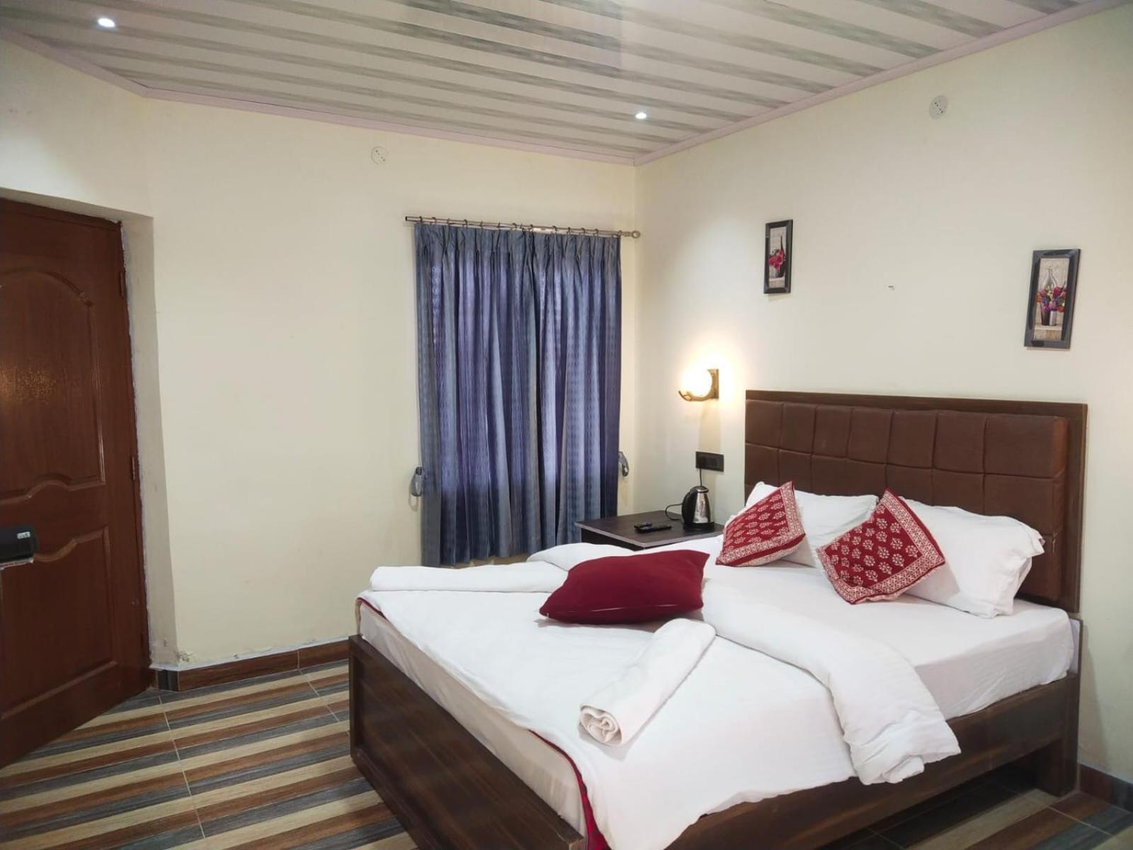 Blossom Spring Hotel 5*