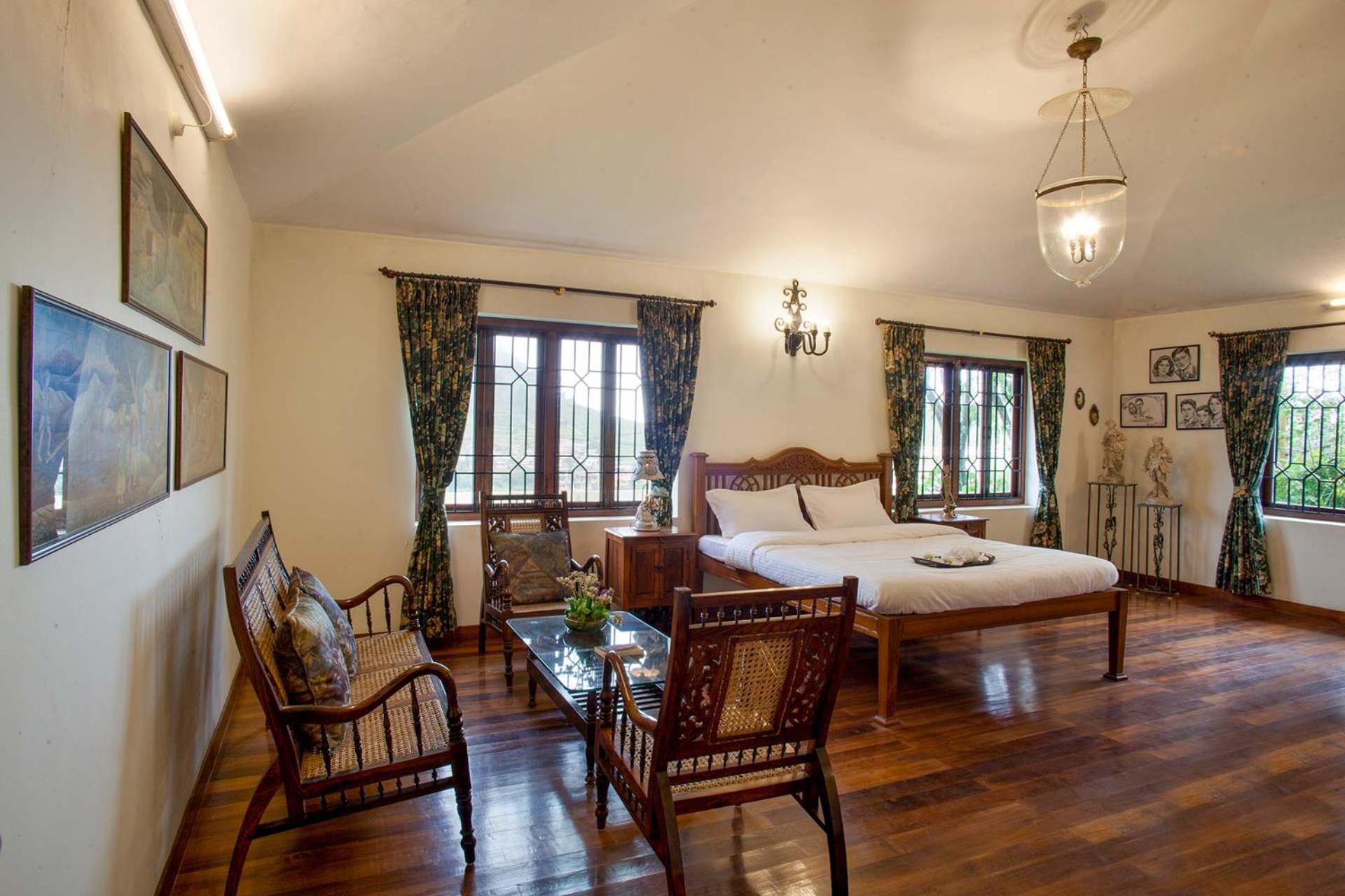 Villa Away From - 2 - Ooty, Entire 4bhk