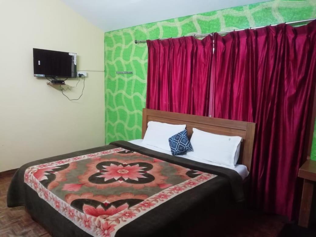 Queenhill Residency Hotel Ooty