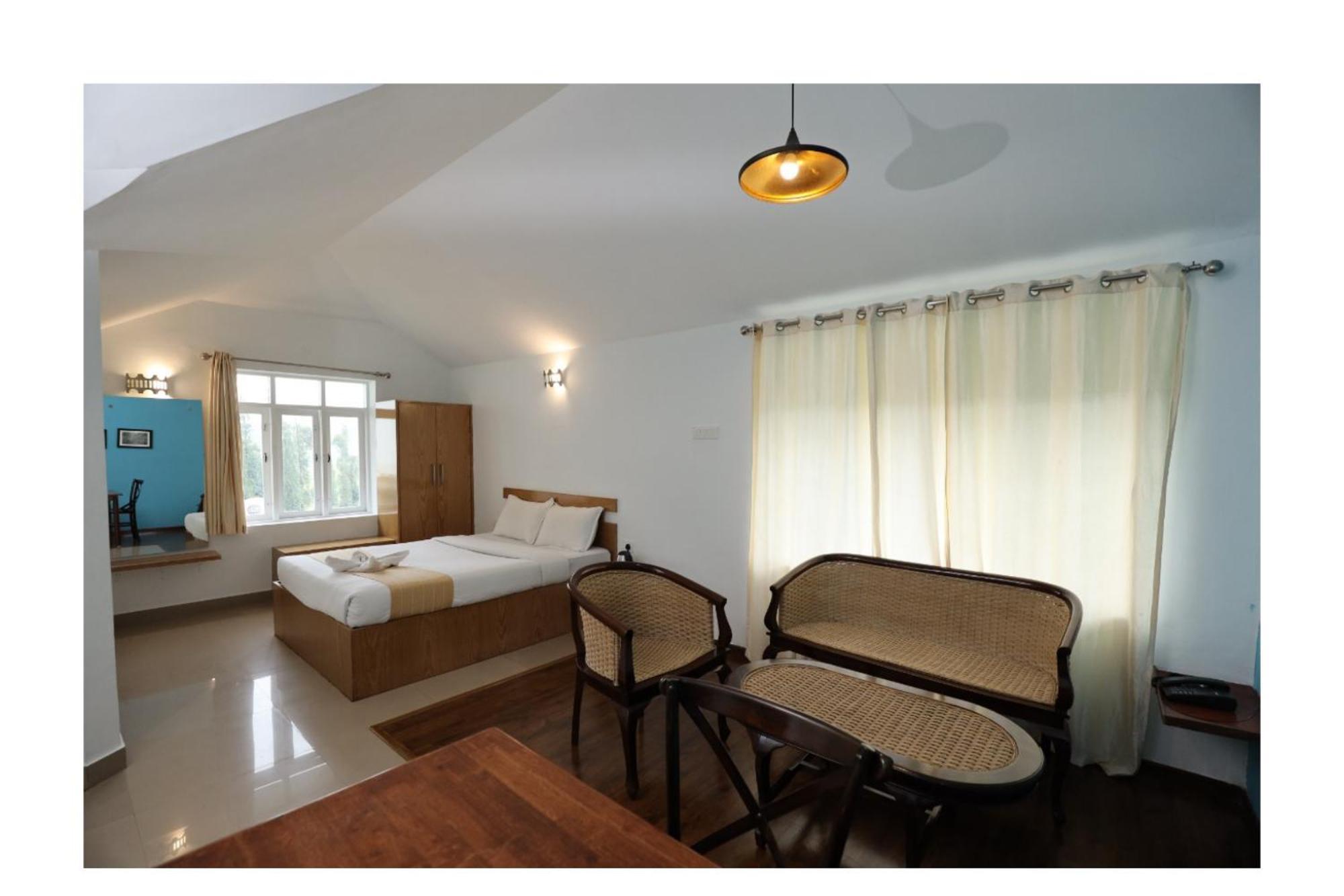 Resort Coastal Grand - Ooty