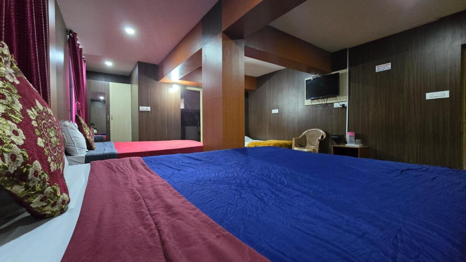 Mananyaa Residency * Ooty