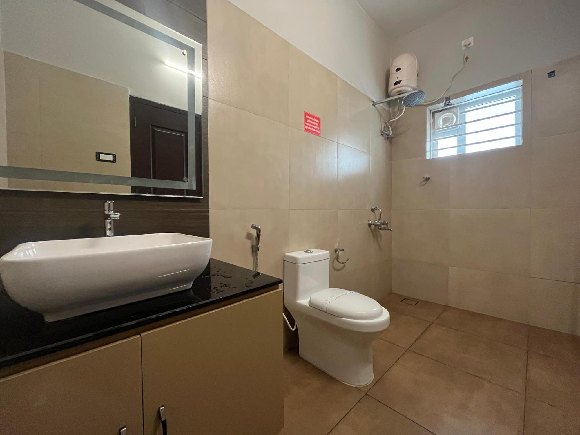Away From - 4 - Ooty, Entire 3bhk