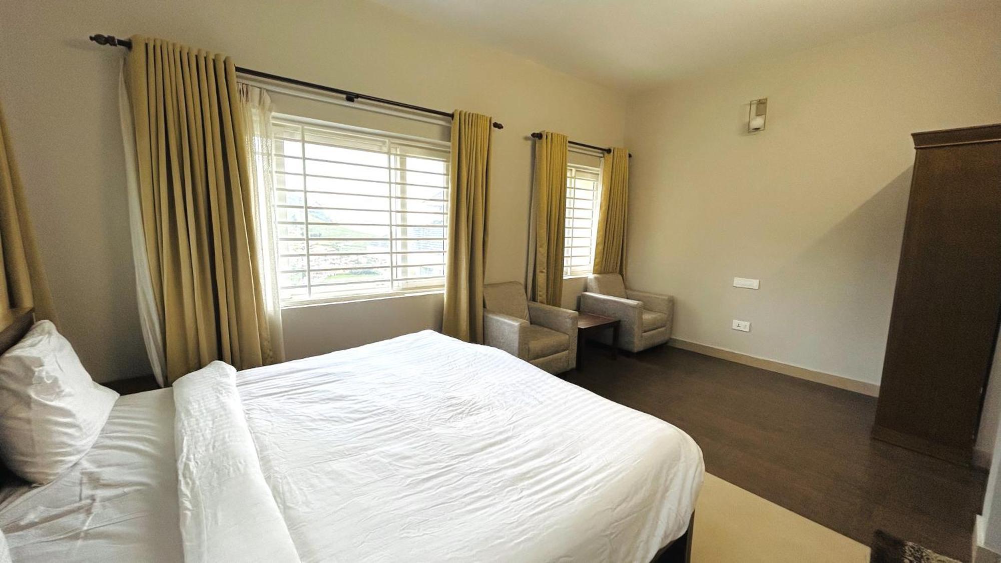Away From - 4 - Ooty, Entire 3bhk Ooty