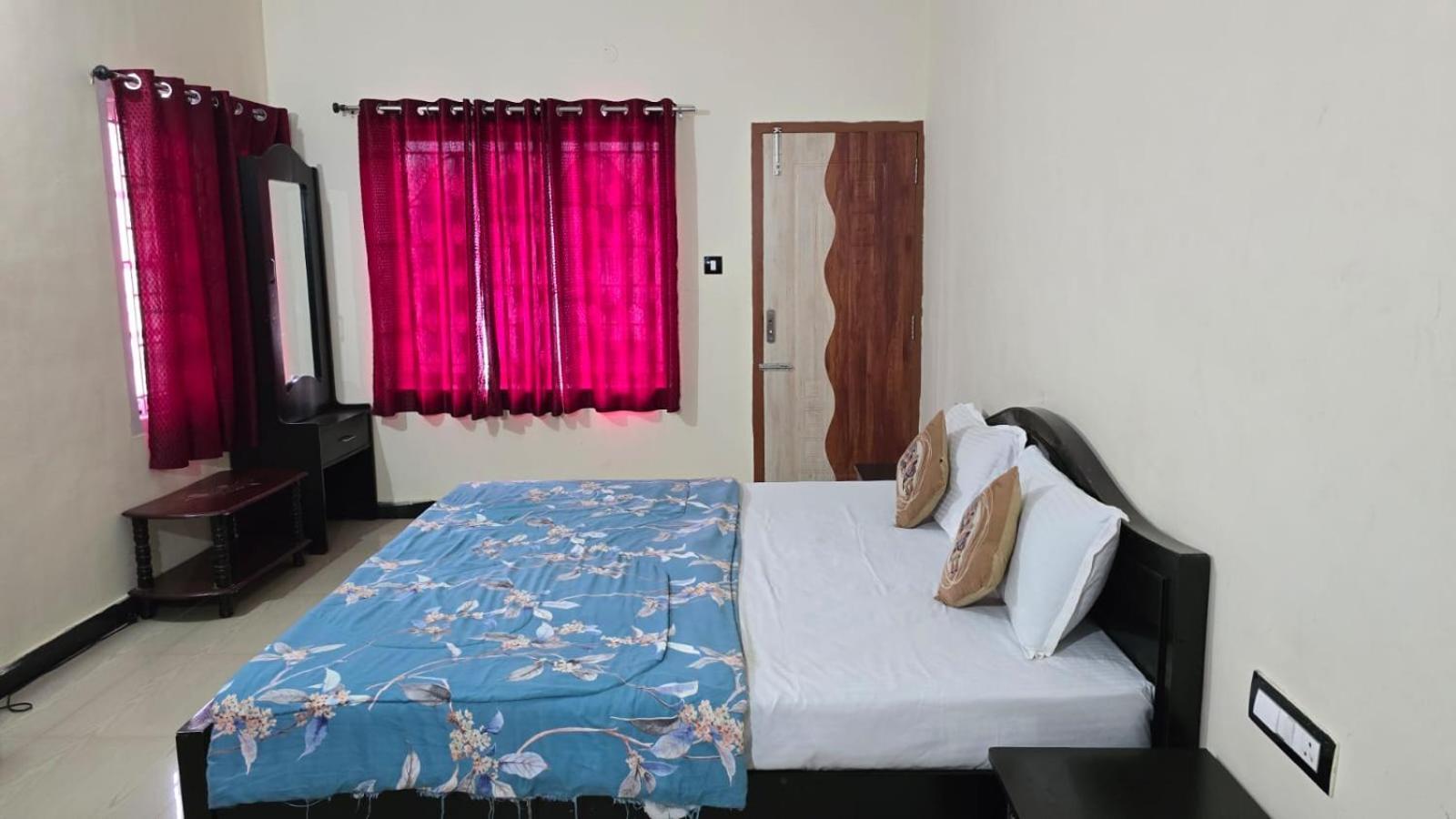 Homestay Hill *