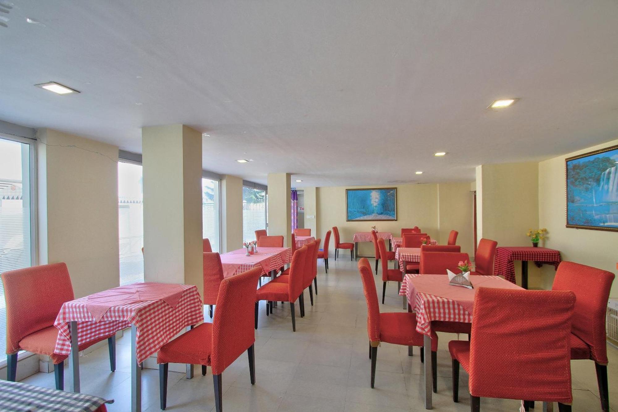 Super Townhouse Hills Palace Hotel Ooty