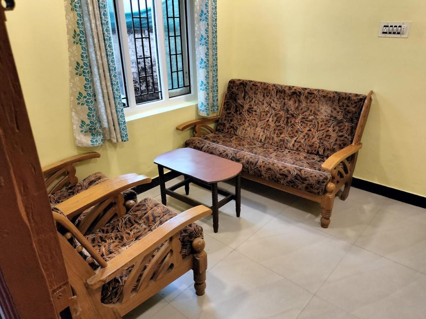 Hotel Aadhi Ooty