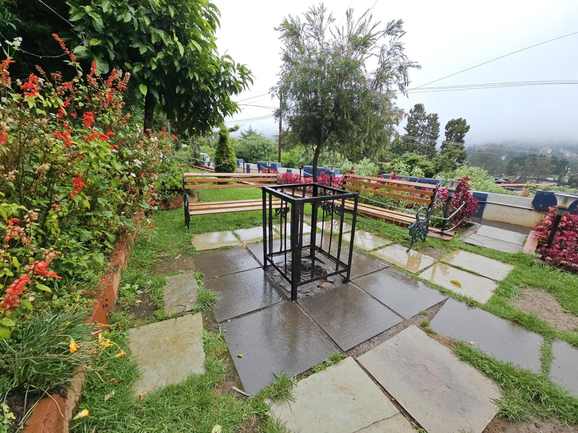 Guest house Rrk Residency