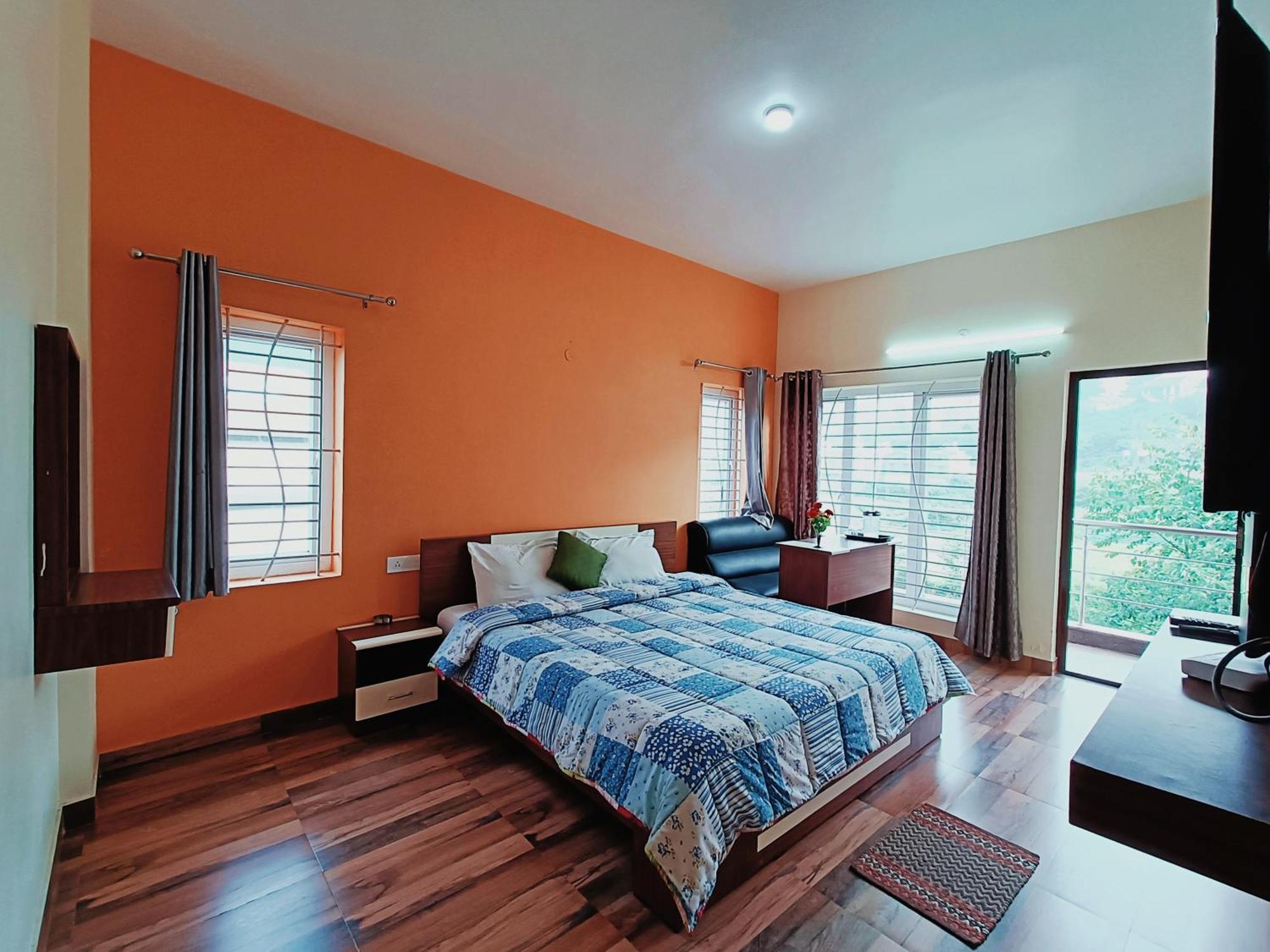Serenity Homestay *