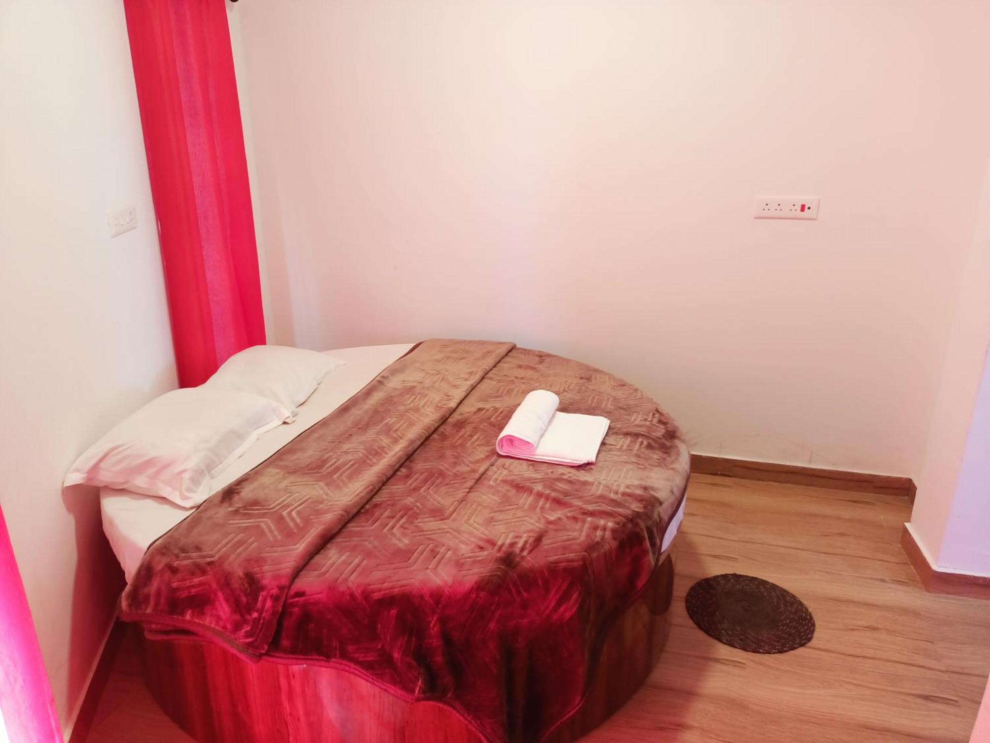 Valley Homes Homestay *