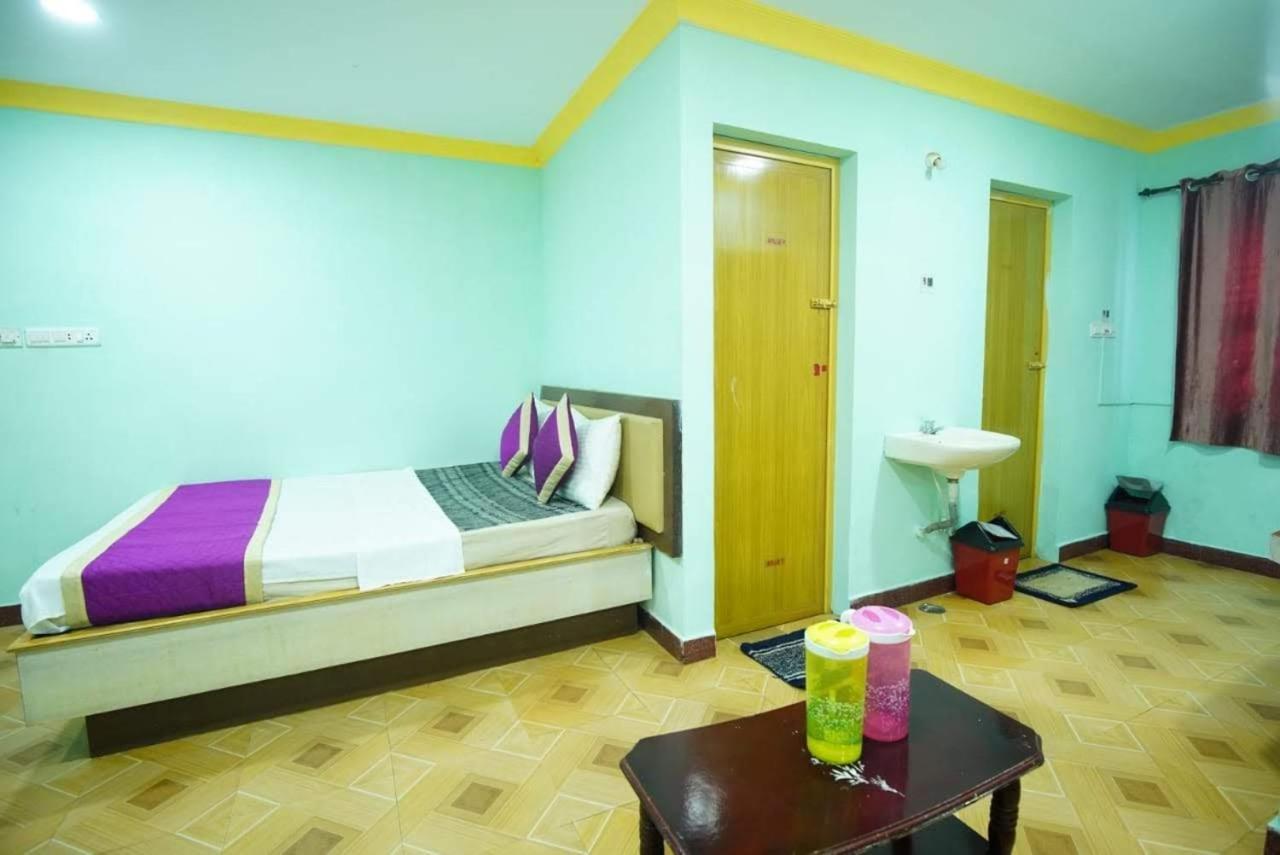 Ooty Vpr Residency Guest house *