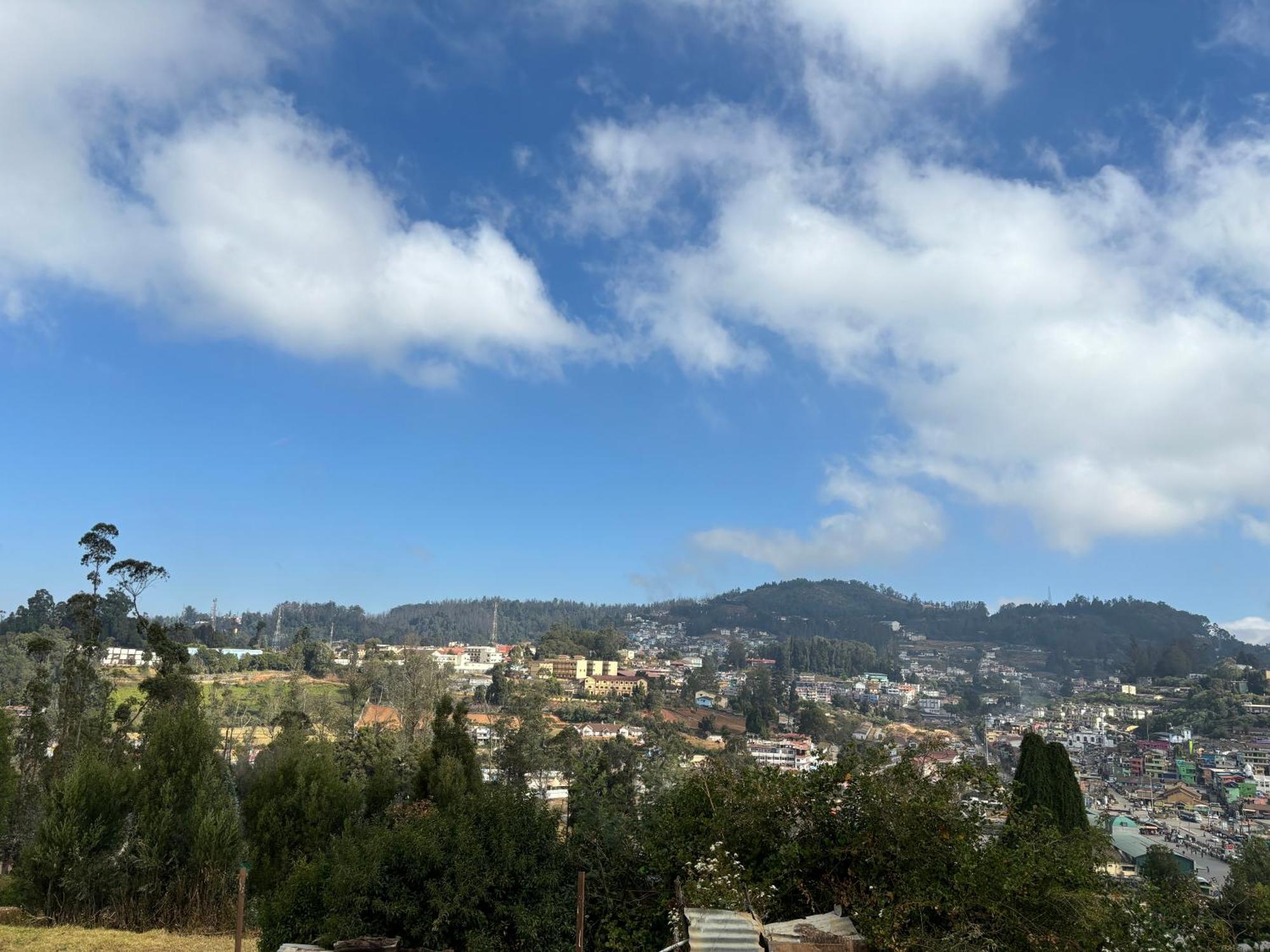 Crown Crest Homestay Ooty