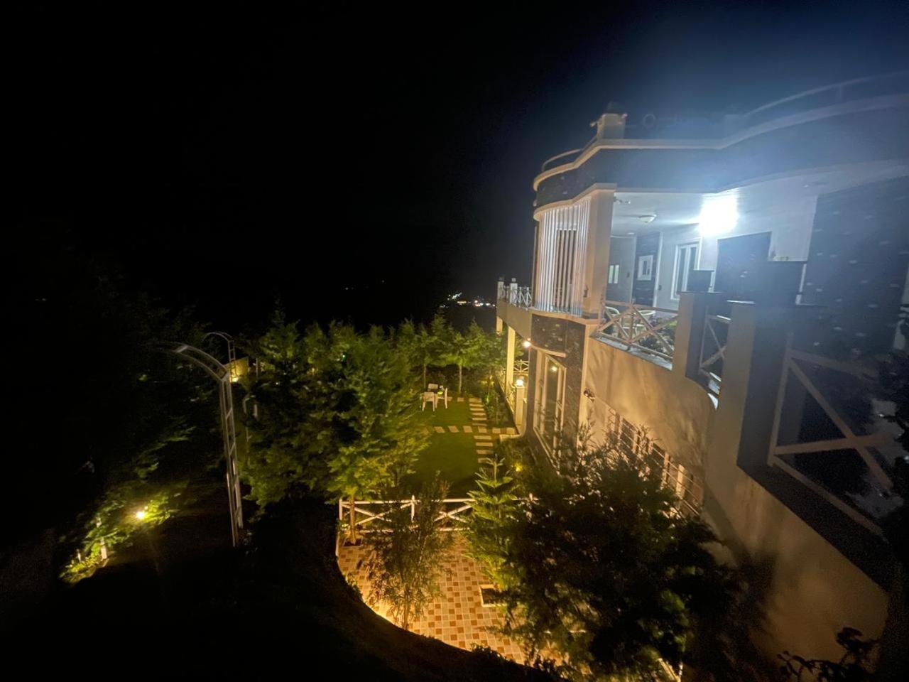 Orchard Valley View * Ooty