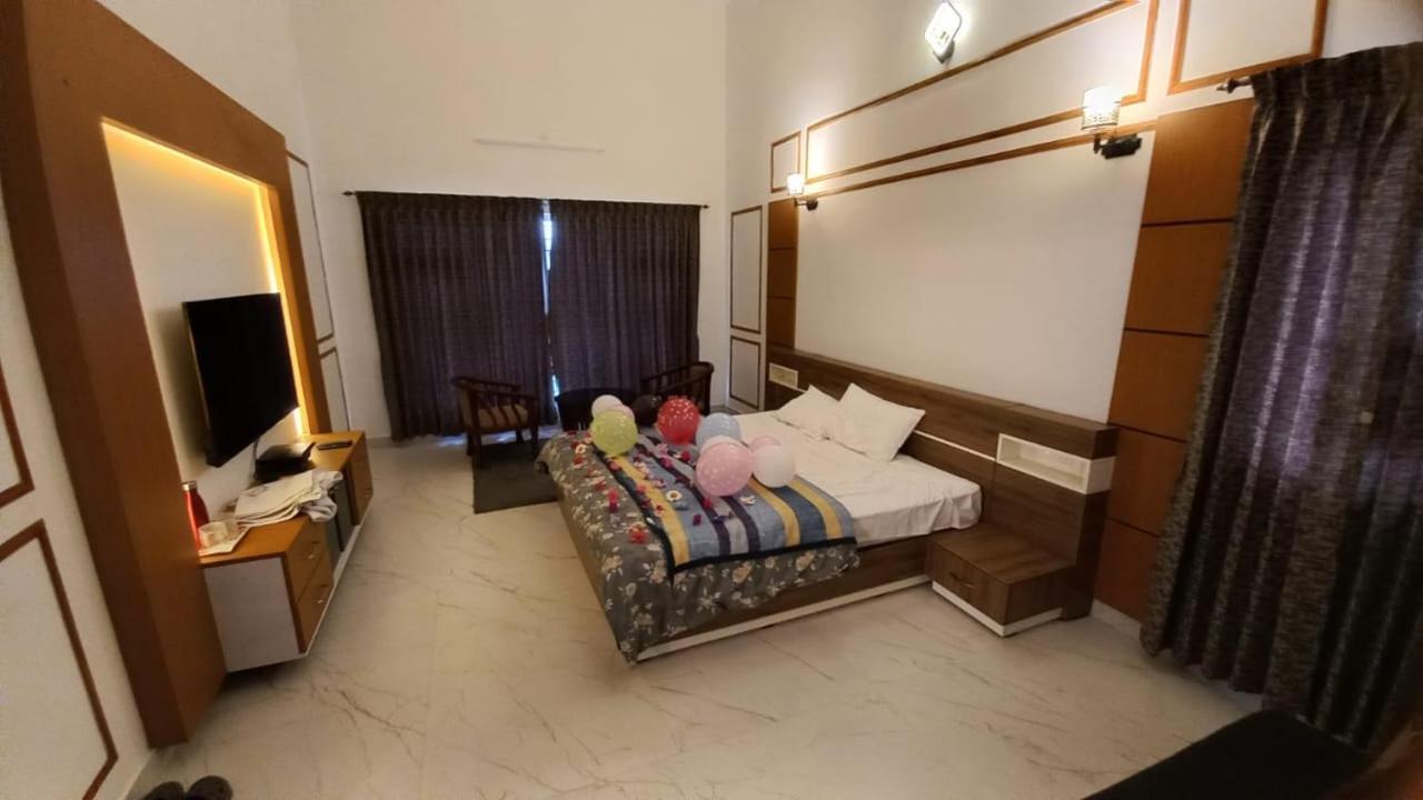 Homestay Orchard Valley View