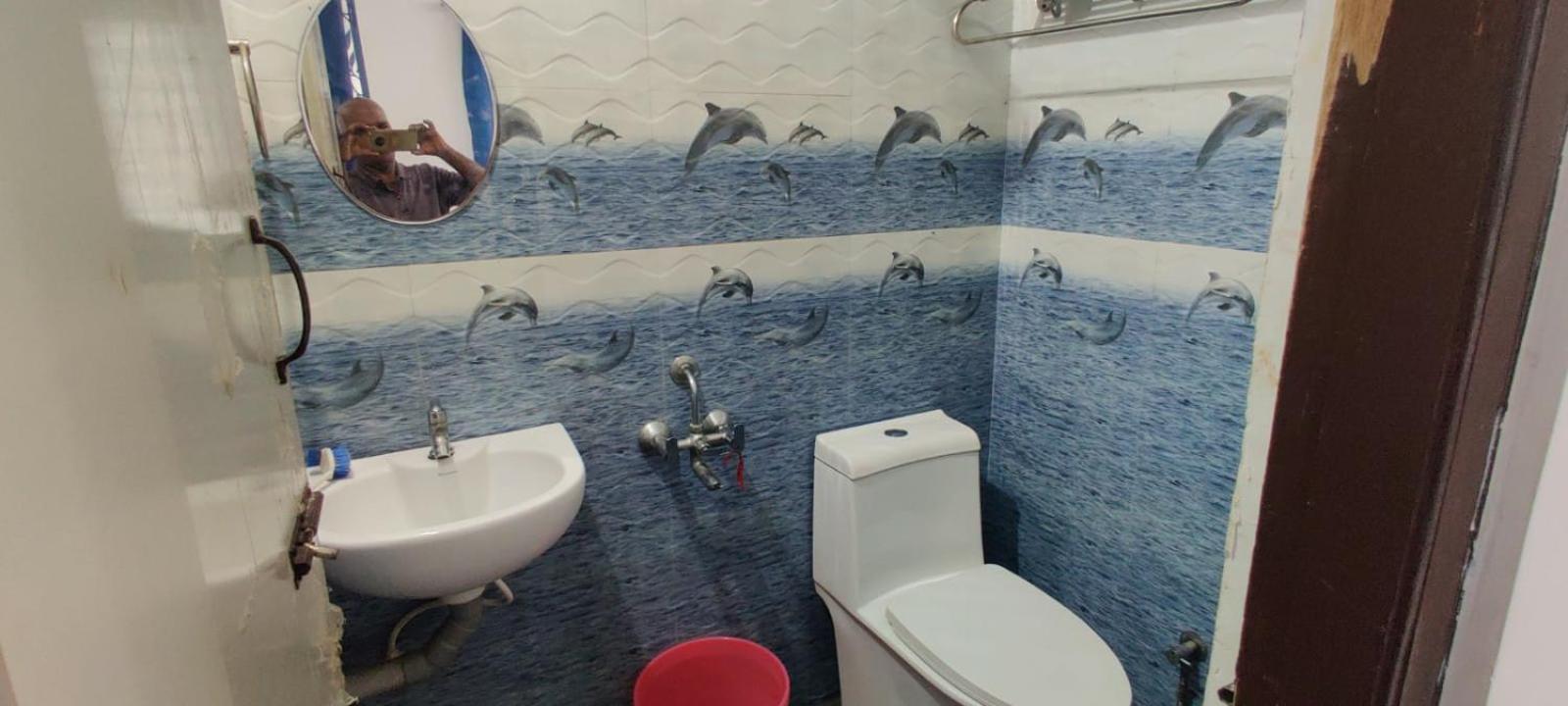 Sandy 4 Bhk - Only Adults Allowed