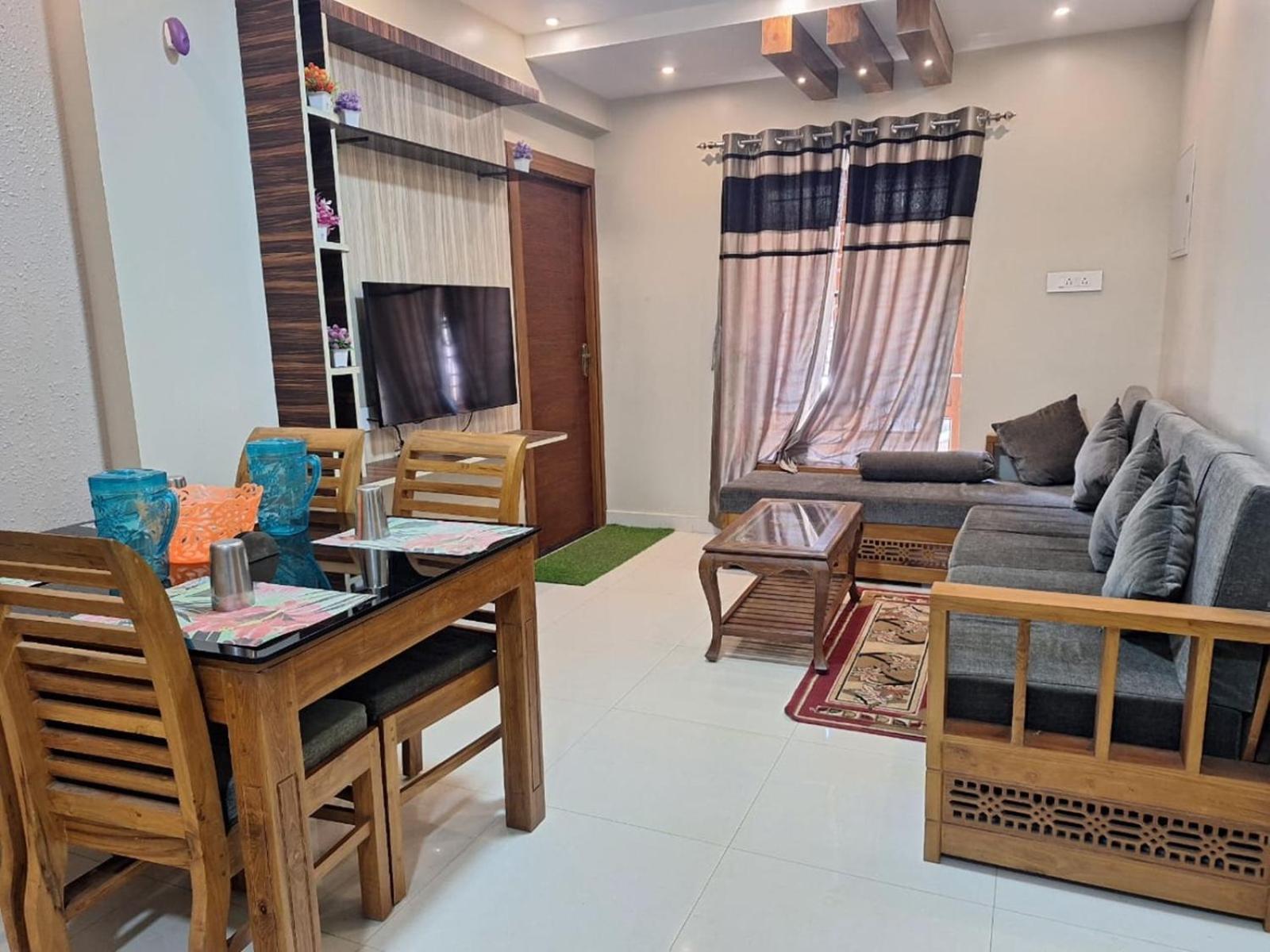 Golden Gate Luxury By Lexstays Guest house Ooty