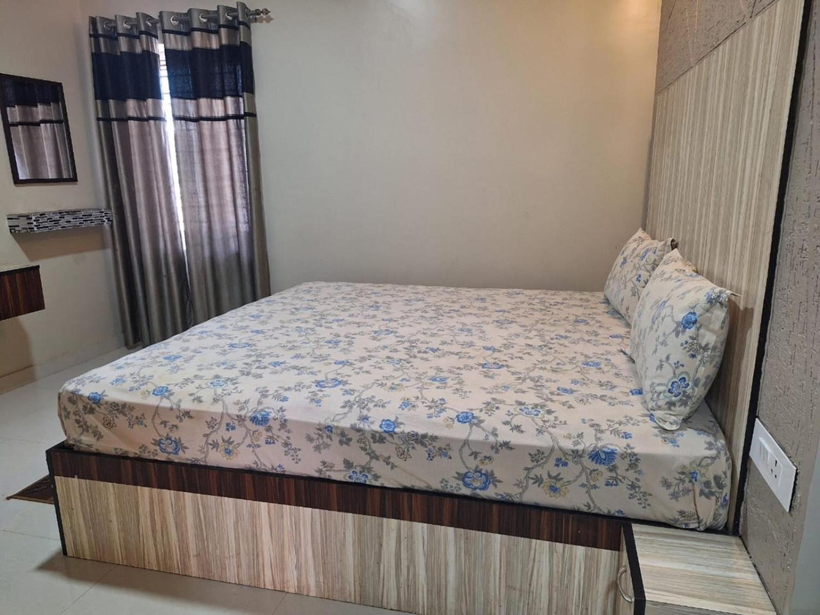Golden Gate Luxury By Lexstays * Ooty