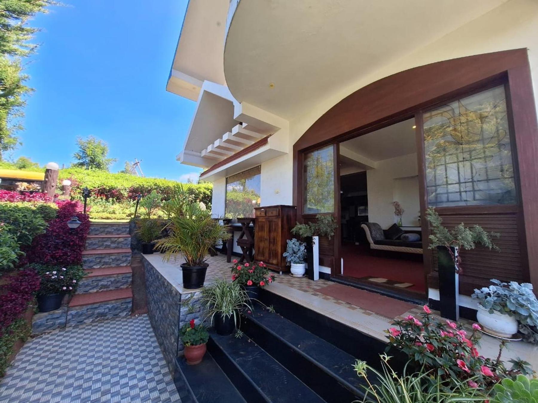 Villa Heavens Hill View By Lexstays Ooty