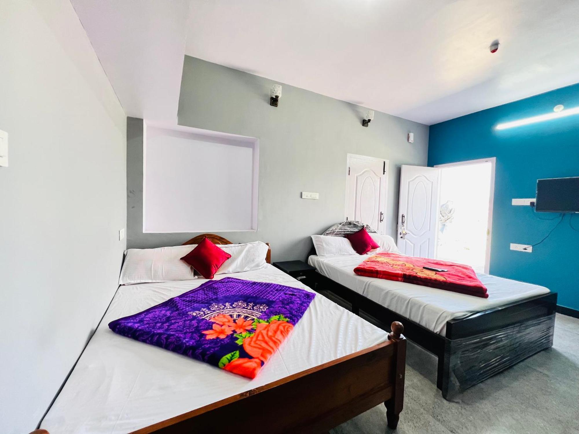 Golden View Homestay Ooty