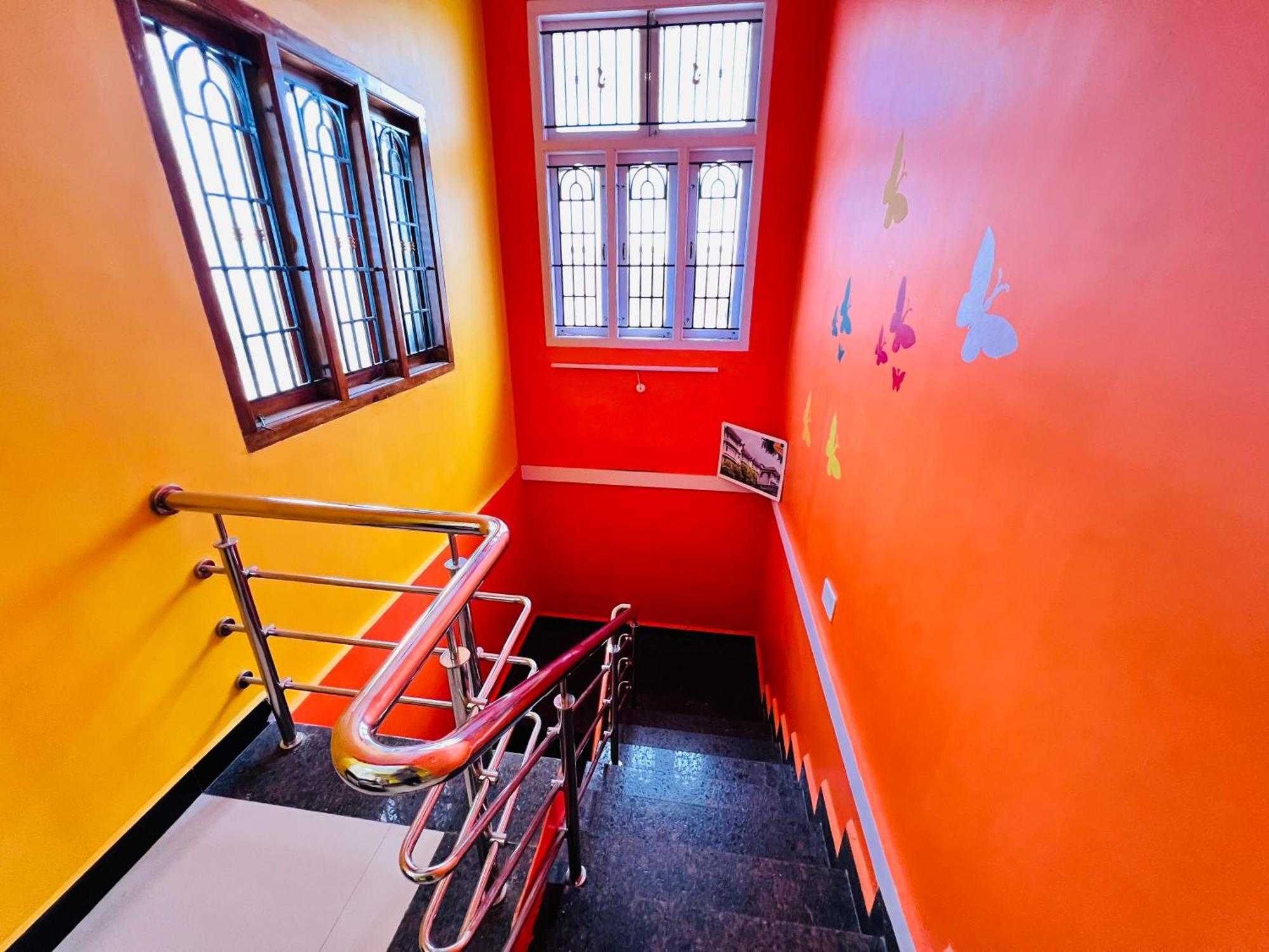 Golden View Homestay