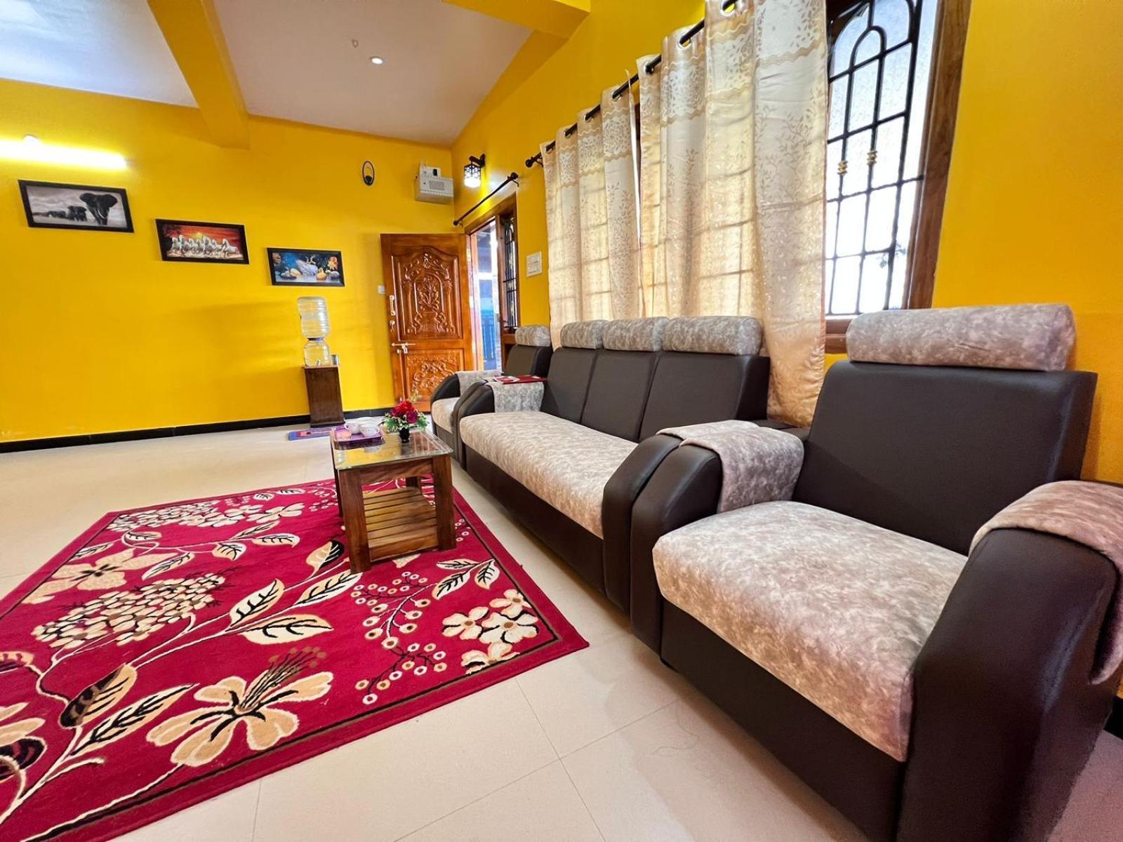 Golden View Homestay