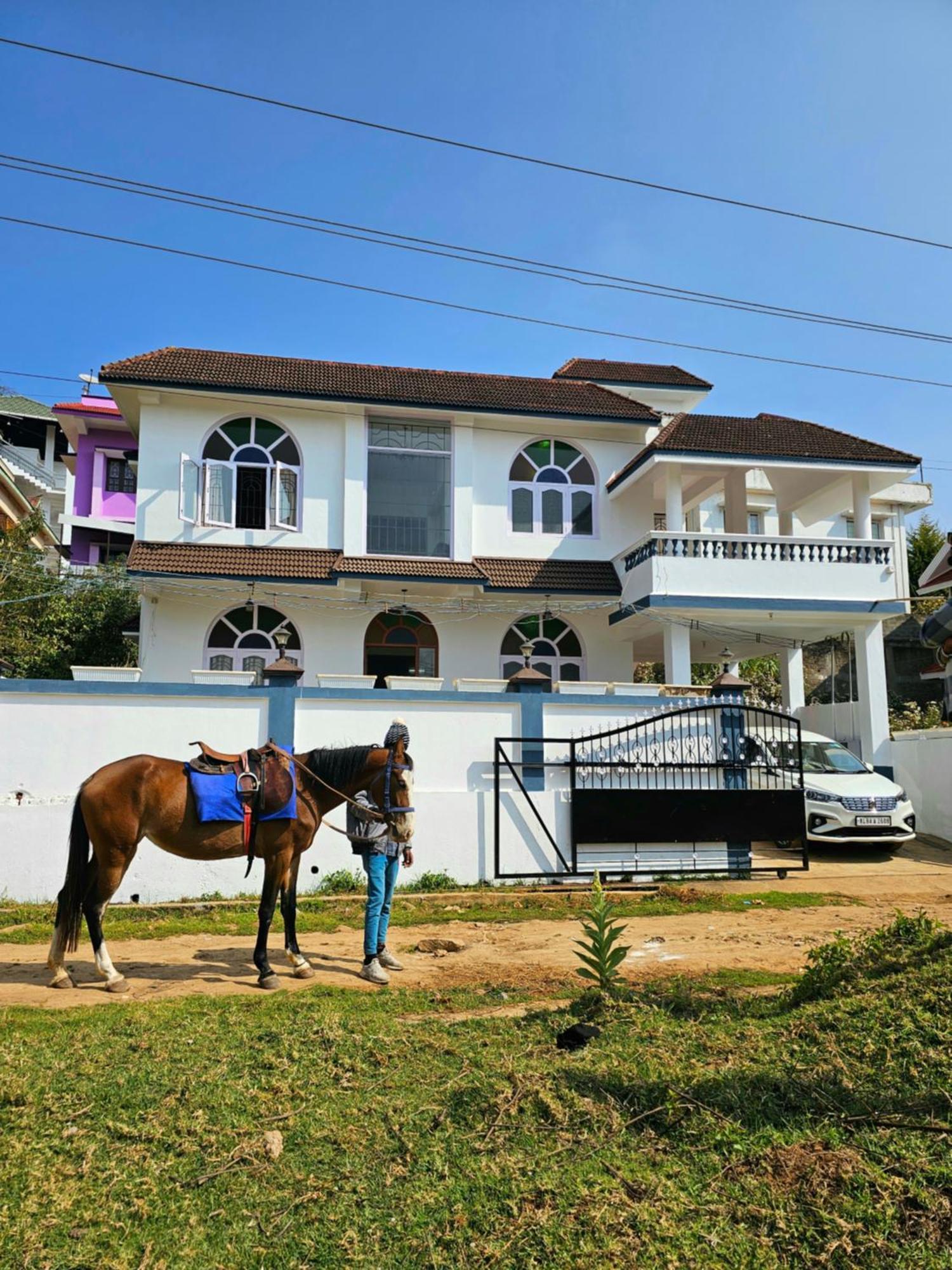Hestia 3bhk Apartment *