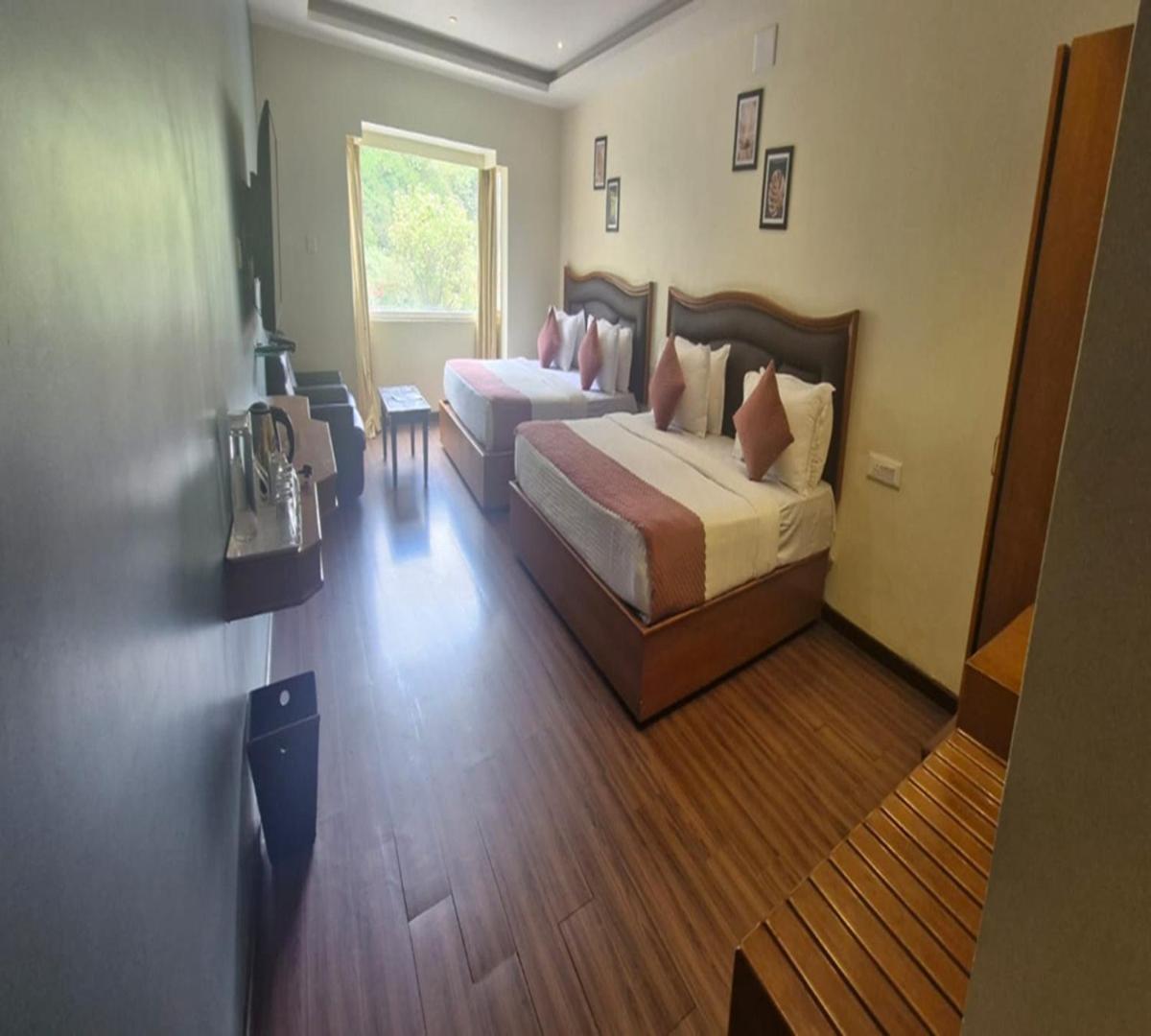 Glanton Manor Hotel