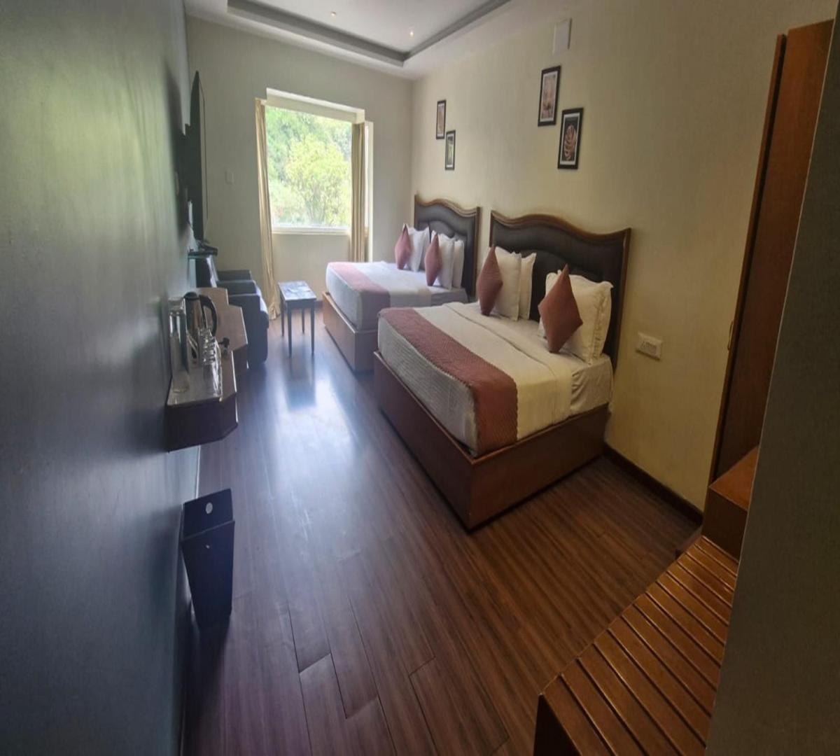 Glanton Manor 3*