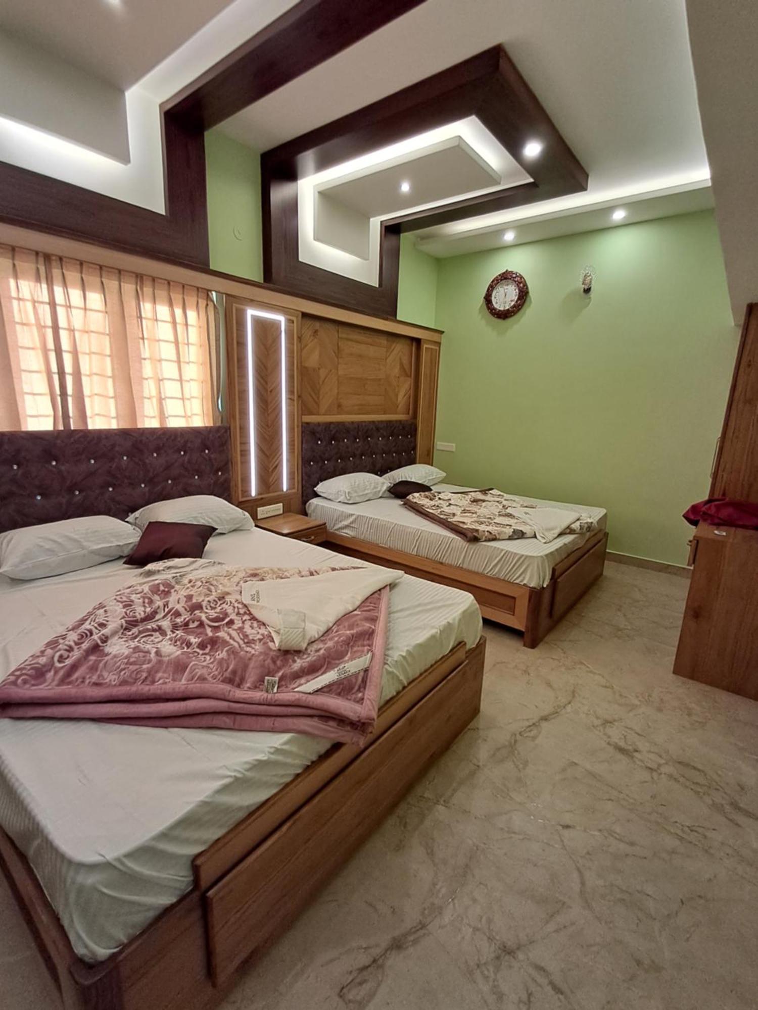 A N S Residency