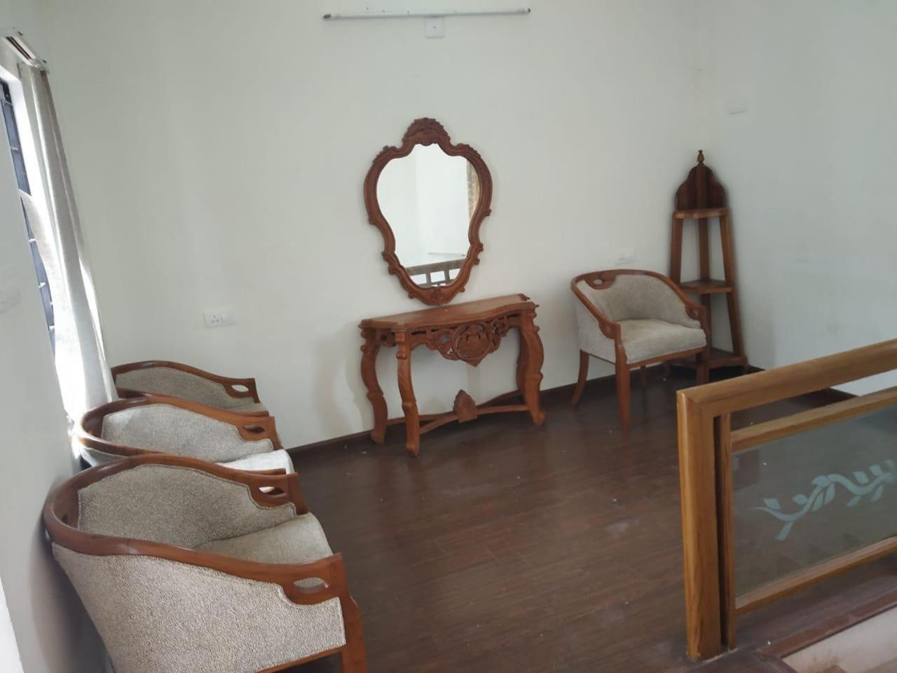 Moon Light Castle Guest house