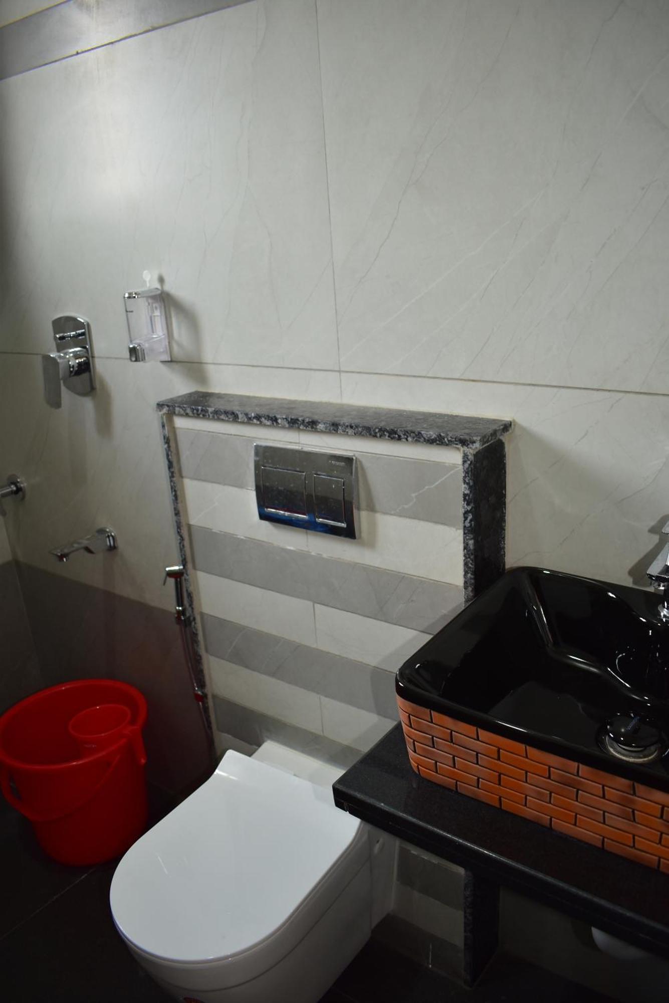 Everfresh High View Apartment