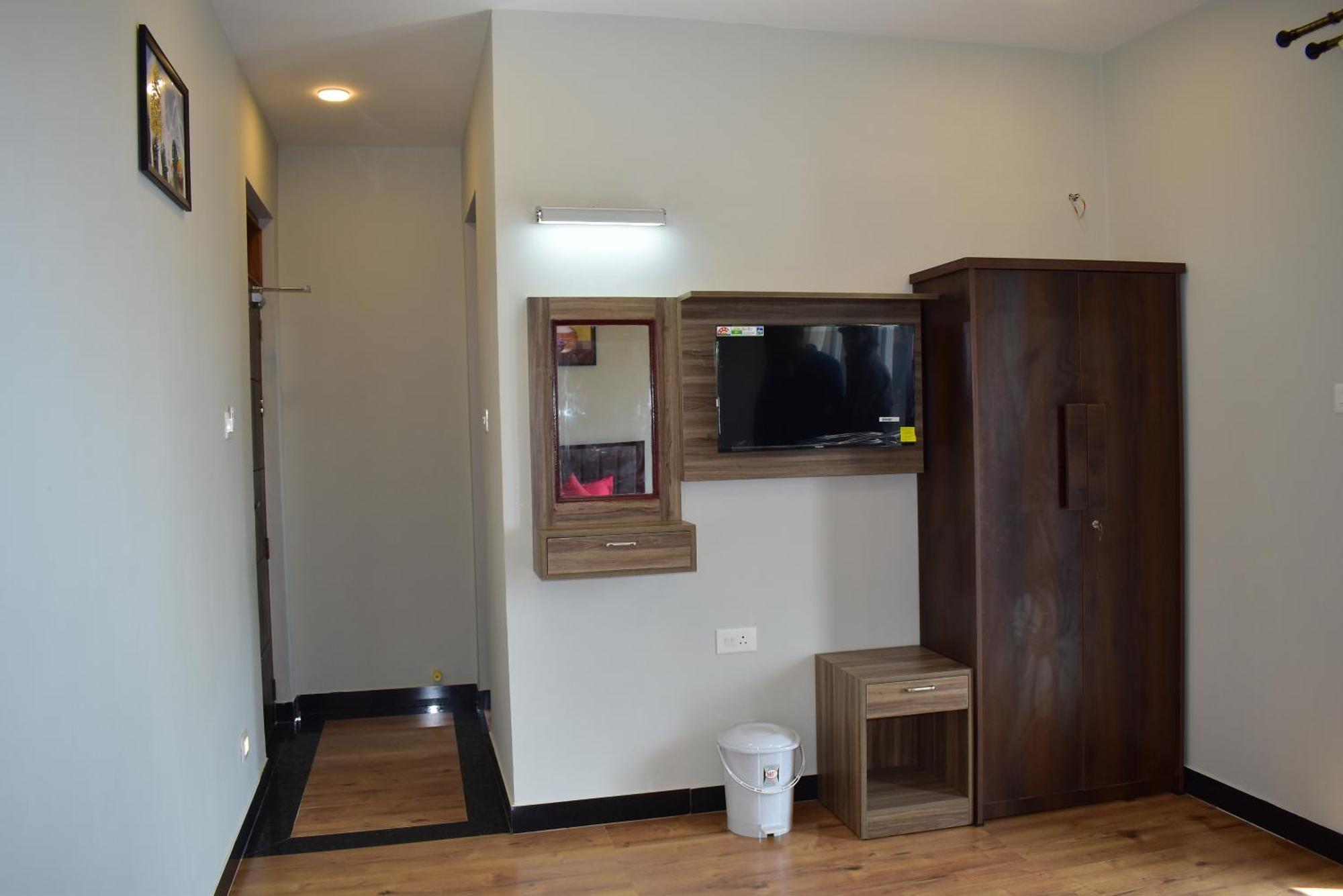 Everfresh High View Apartment *